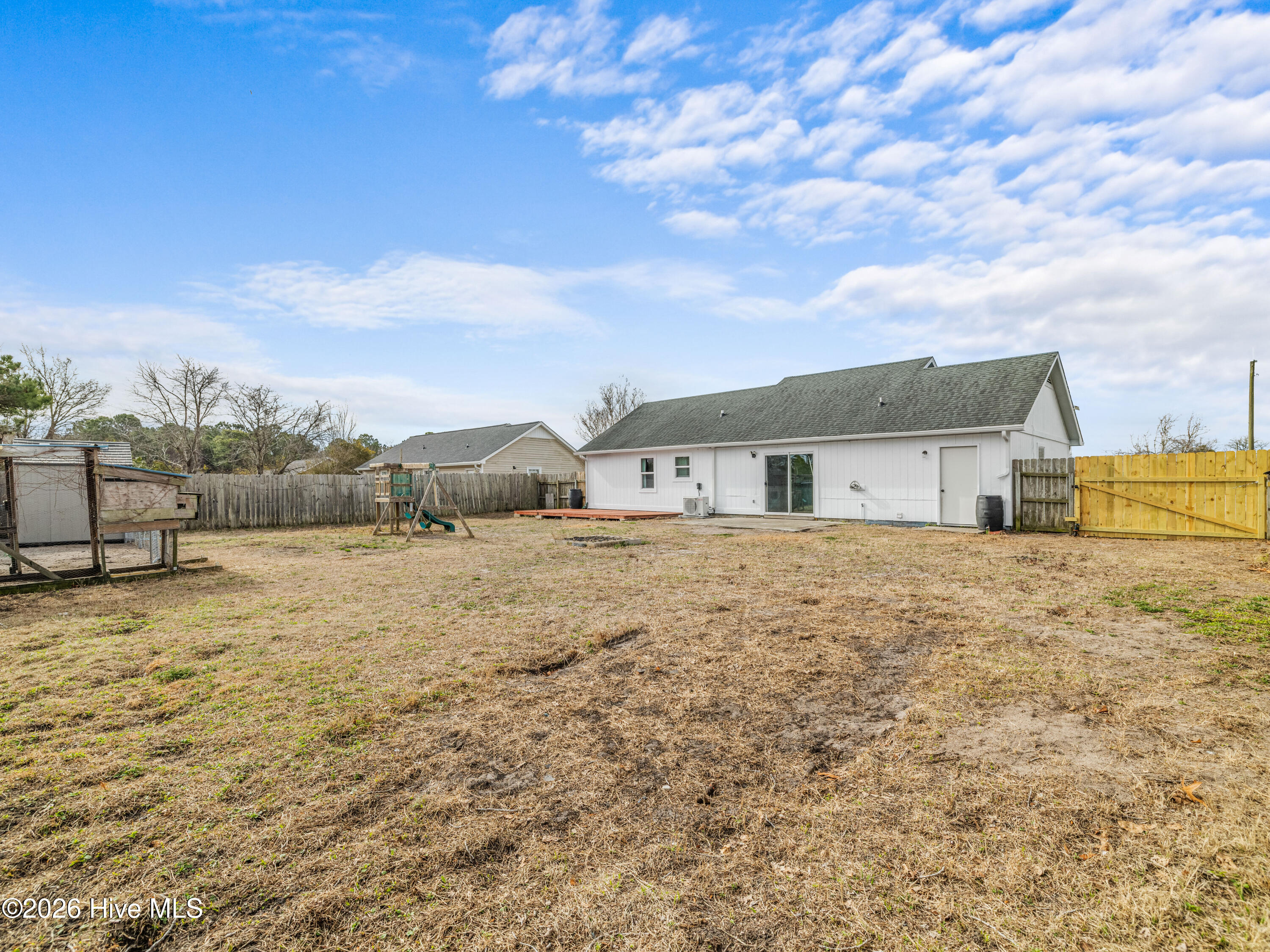 100556081 | Photo 28