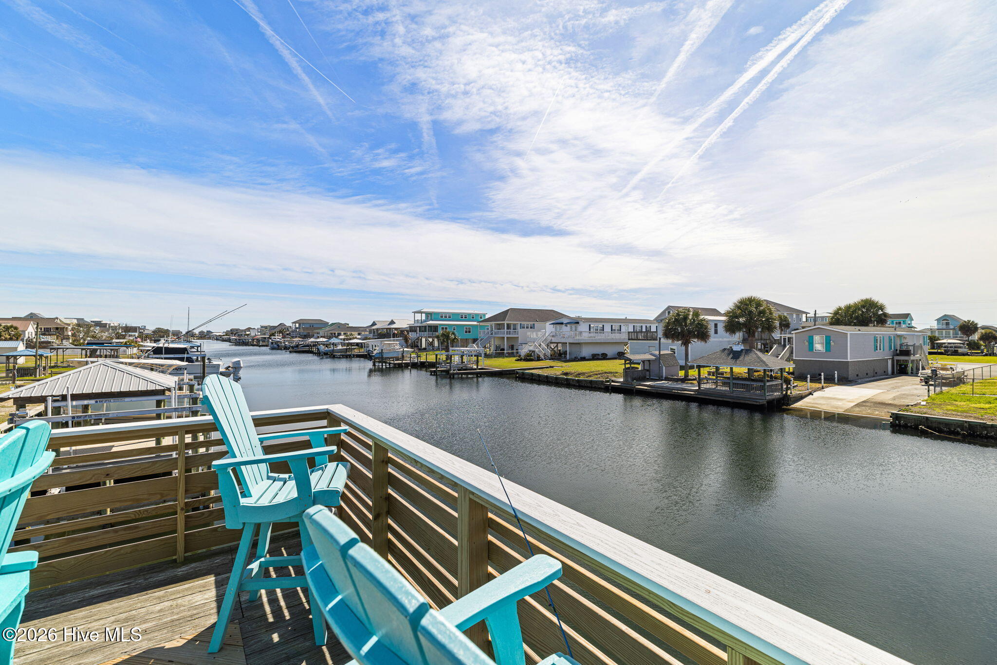 100561406 | Photo 56