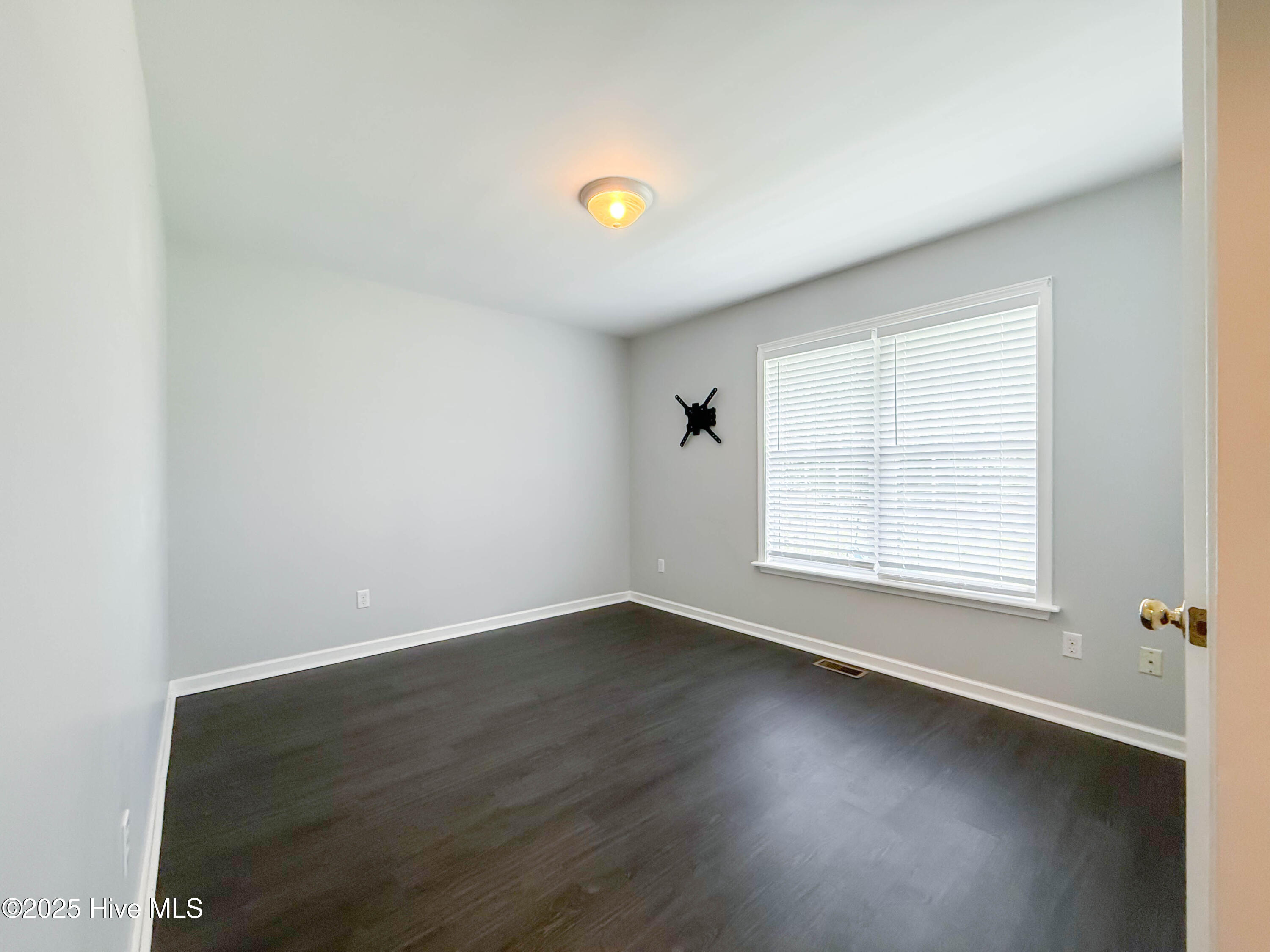 125 Kanton Drive, Jacksonville, NC 28540 – photo 22: Photo Sep 08 2025, 12 01 33 PM