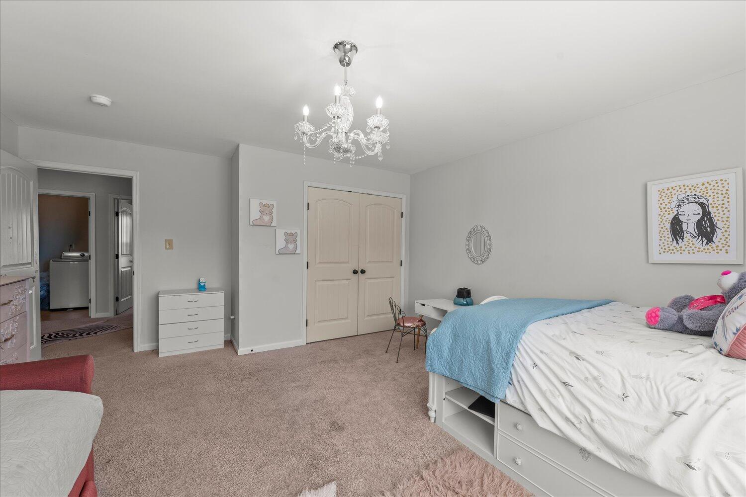 40-5307 Bull St 40
