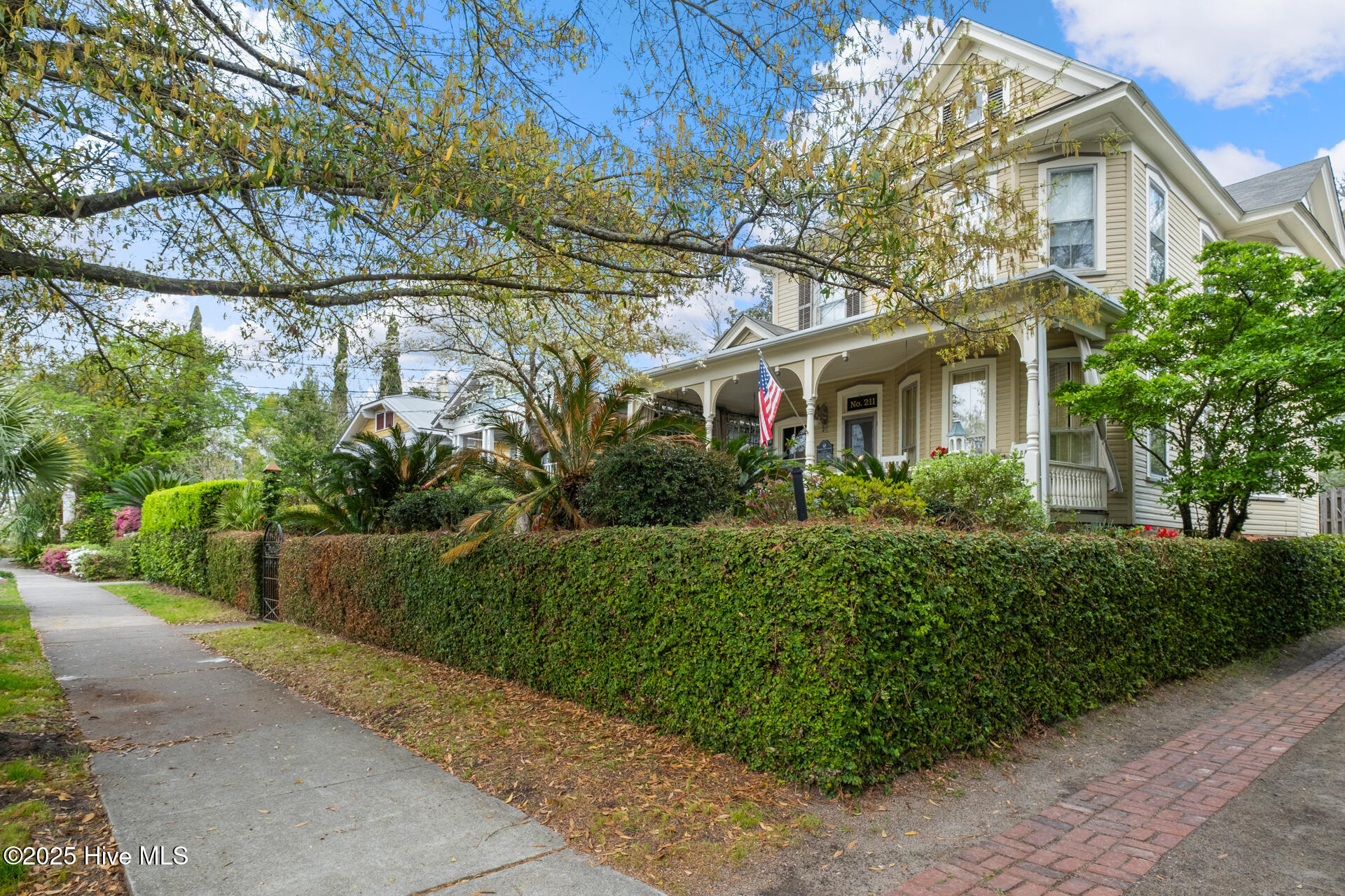 211 S 2nd Street, Wilmington, NC 28401 – photo 6: web-59