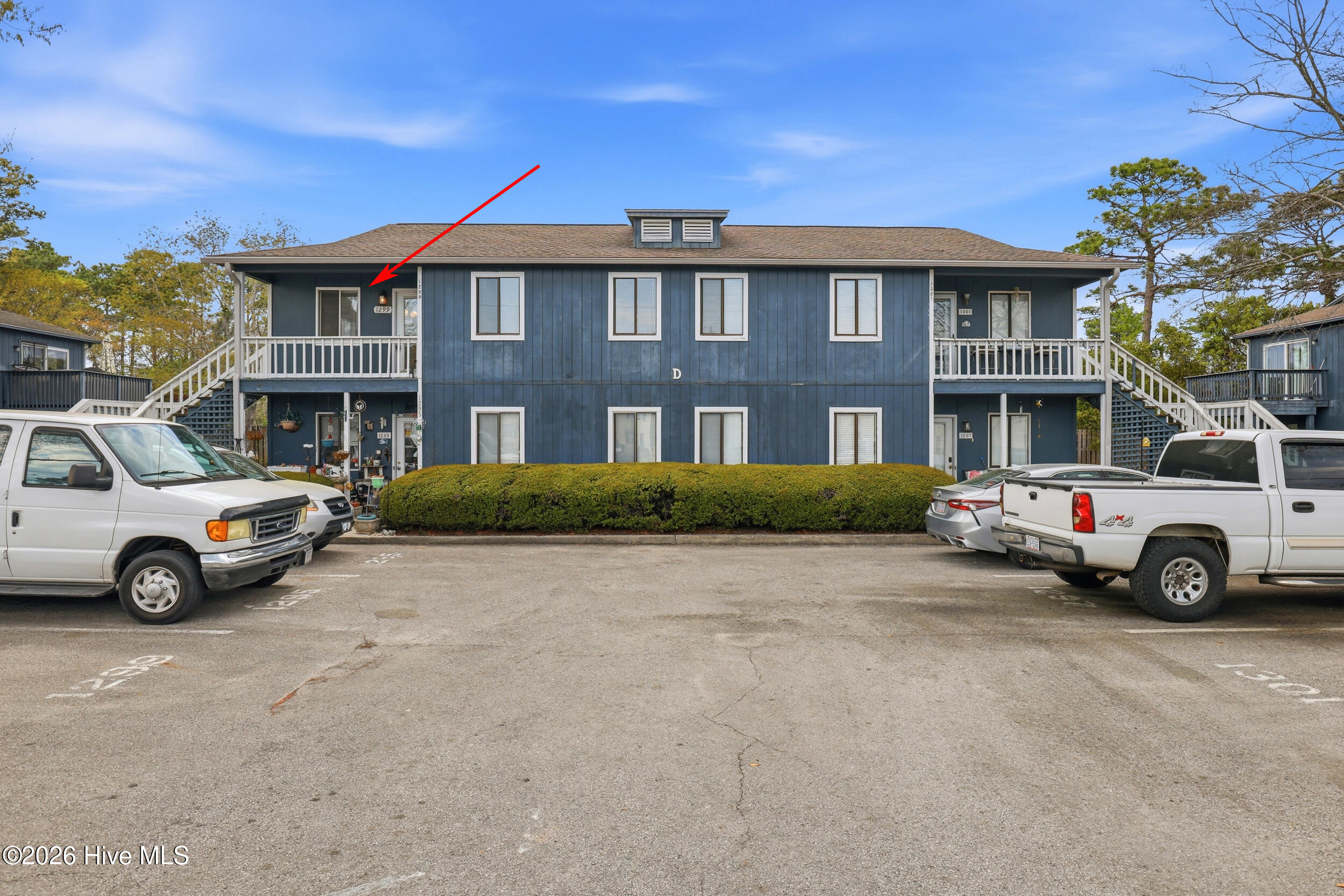 100563658 | Photo 21