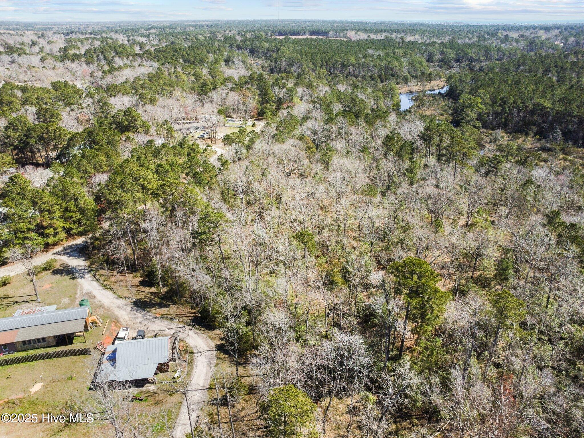 100493320 | Photo 16