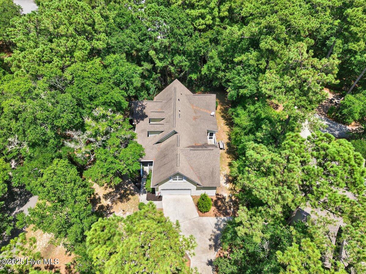 100518742 | Photo 45