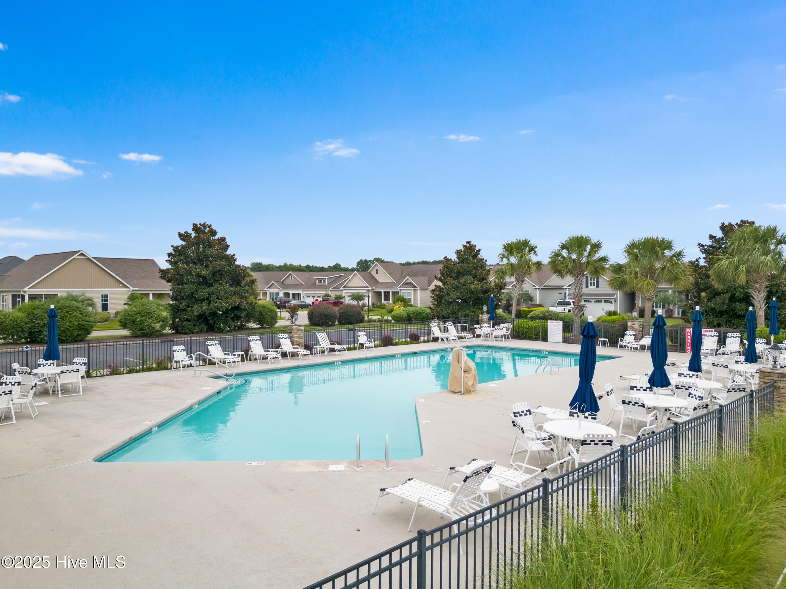 100504300 | Photo 51