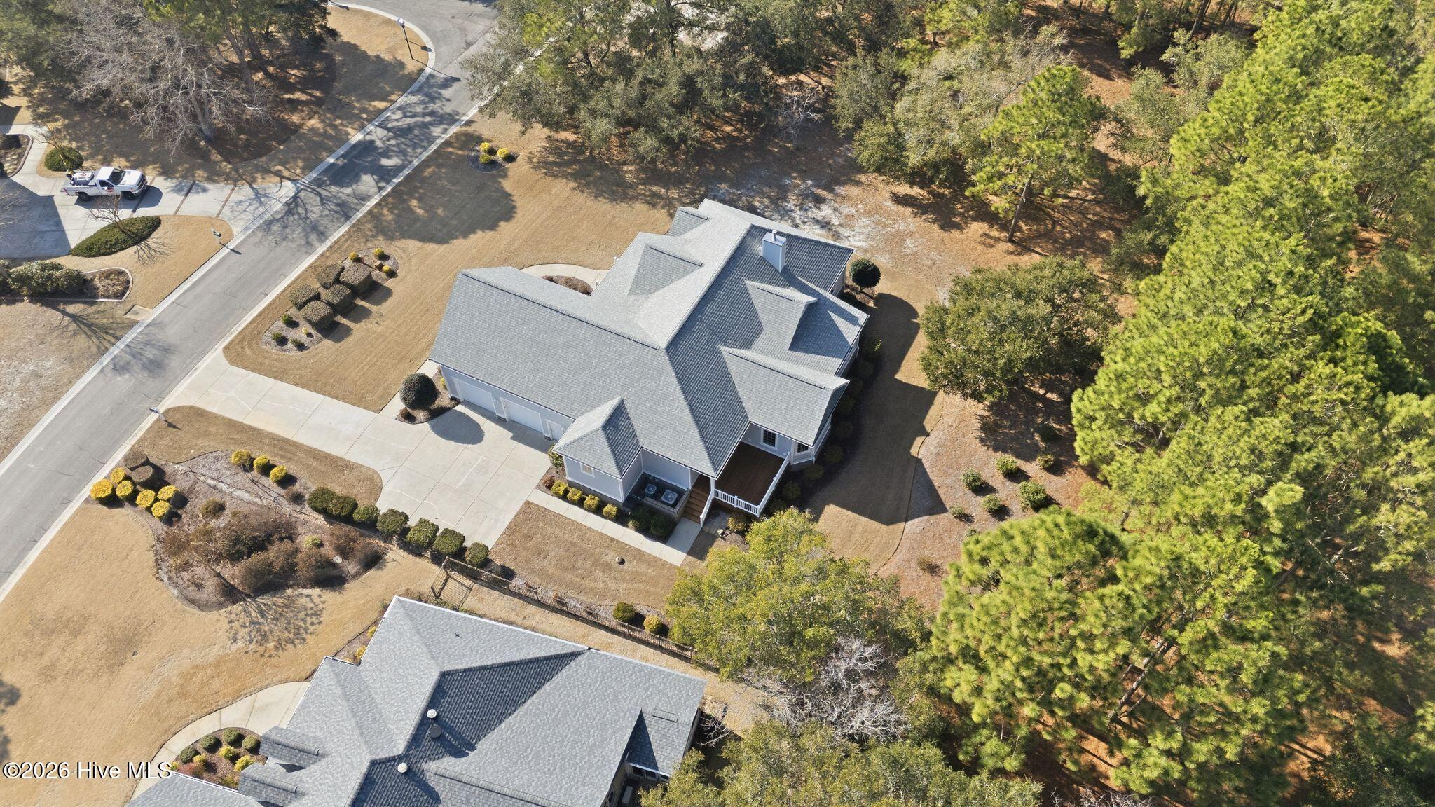 100553774 | Photo 85