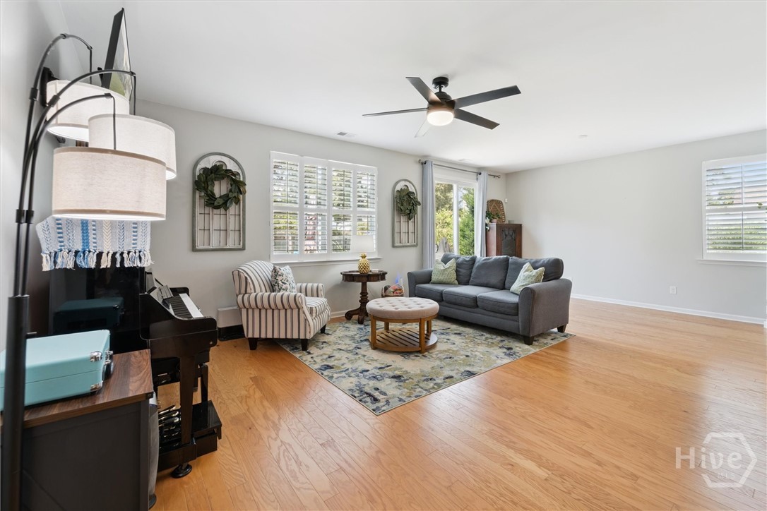 Spacious Living Room