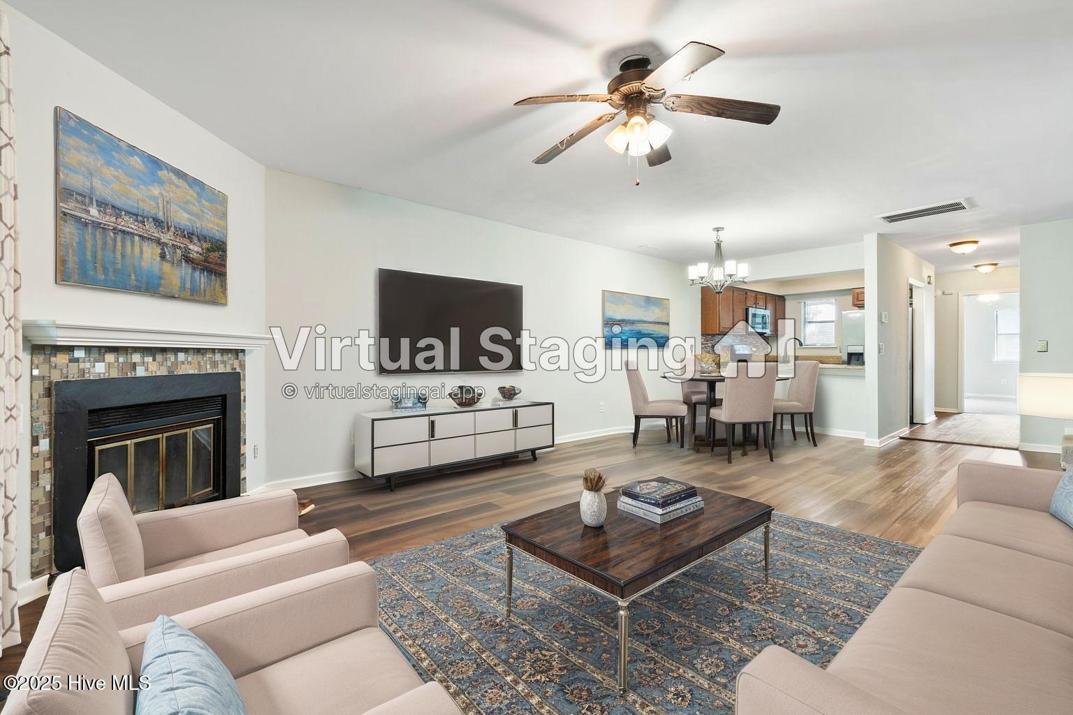 100517492 | Photo 11