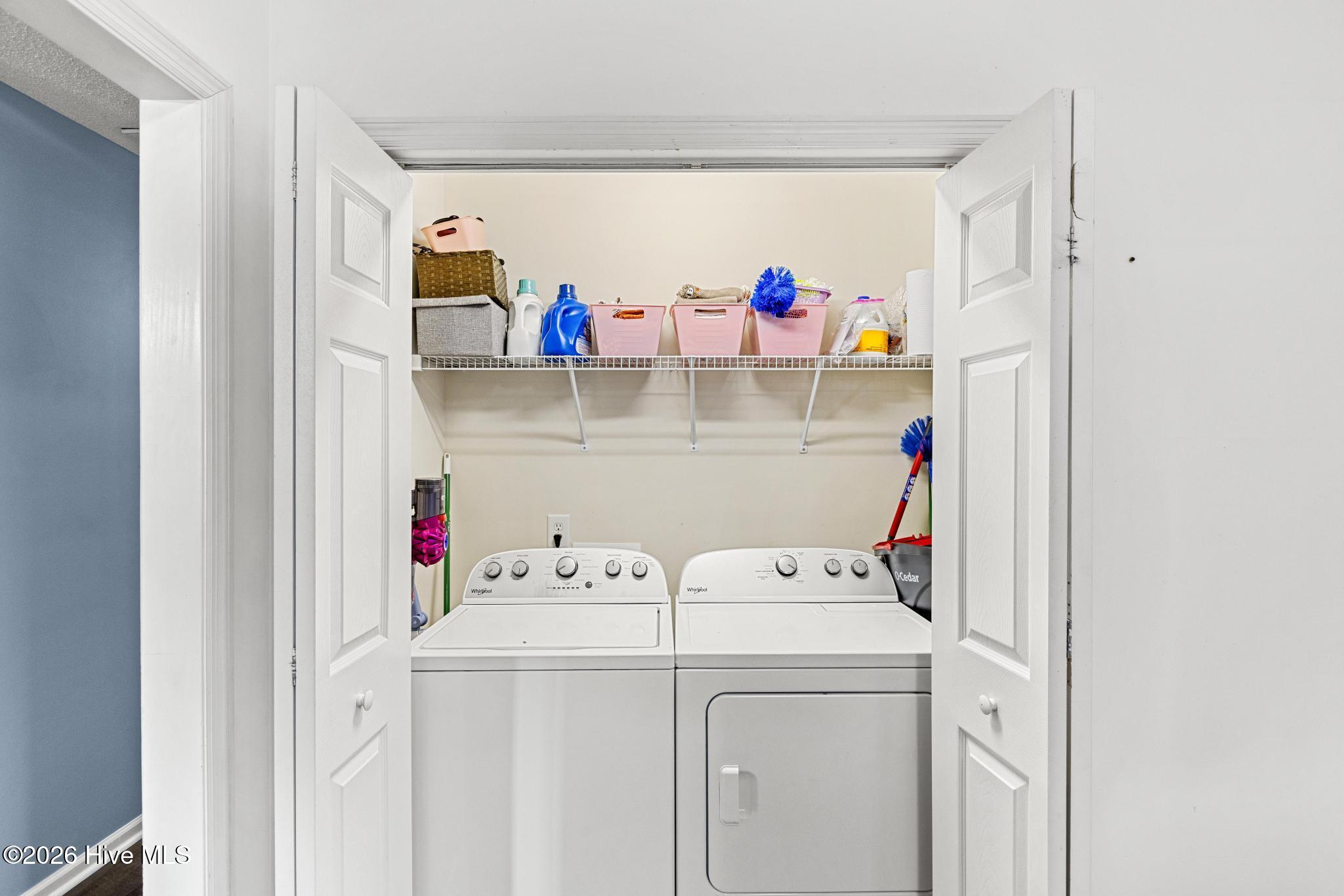 100549884 | Photo 28