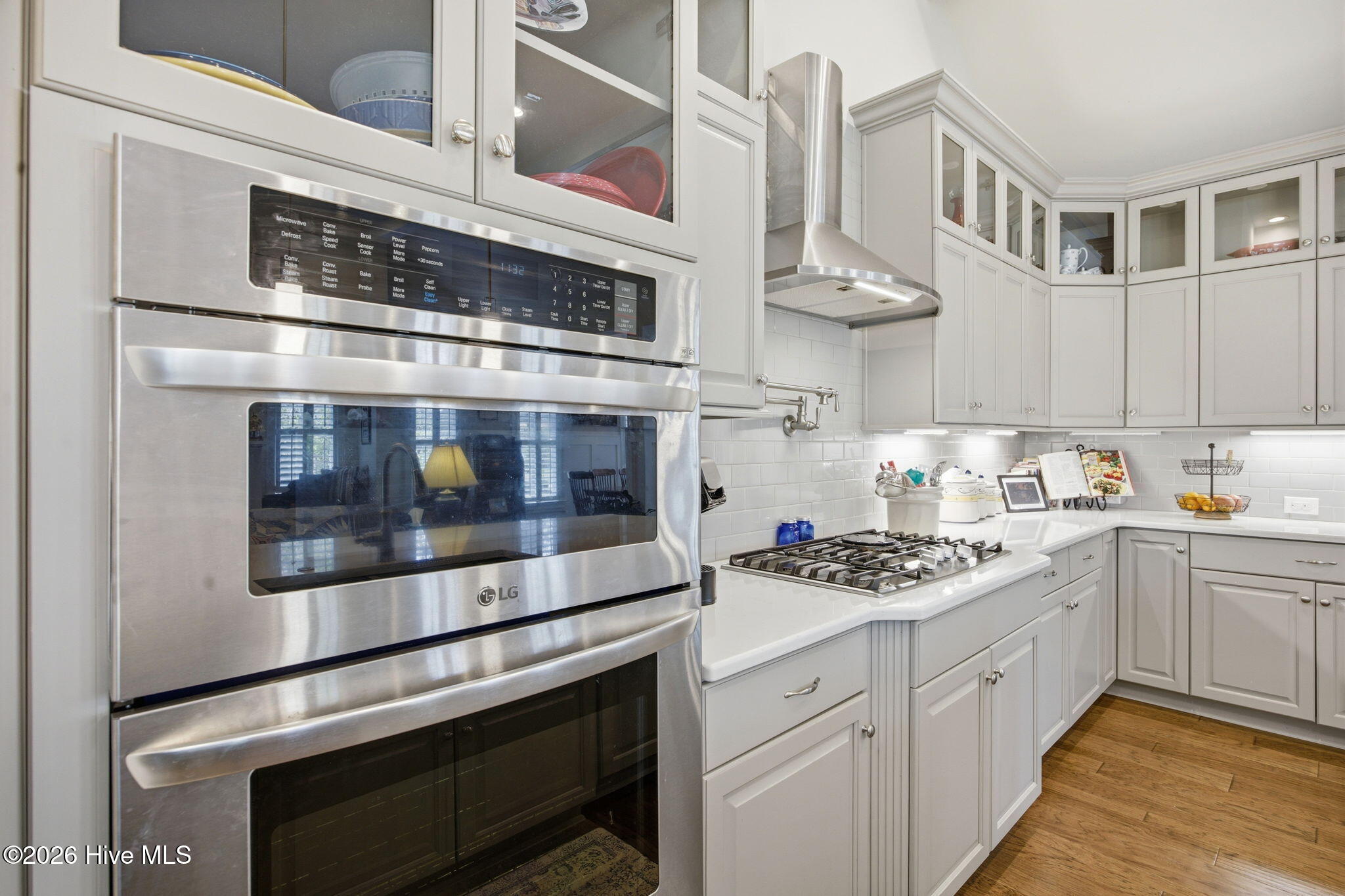 100569856 | Photo 20