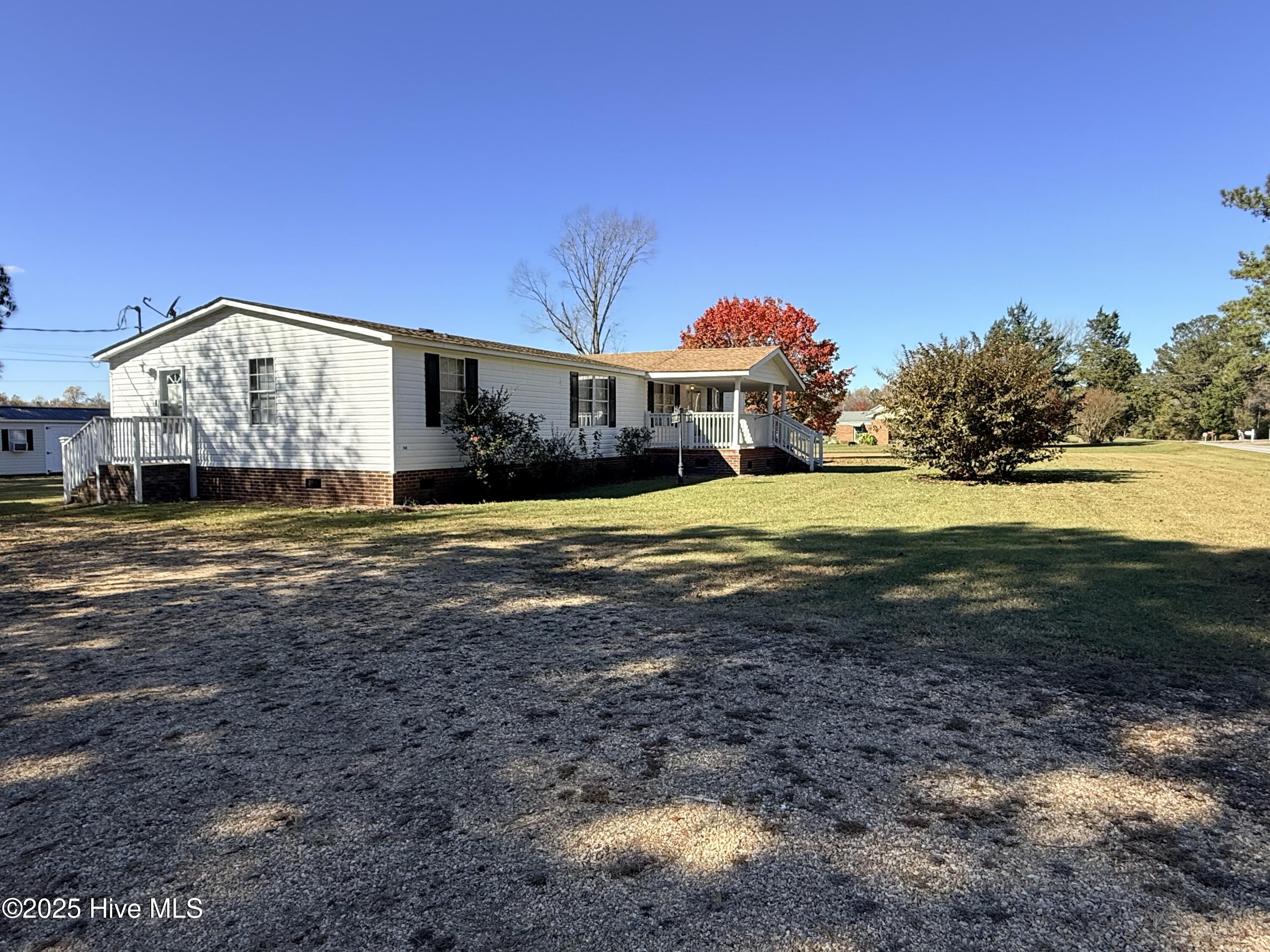 Homes for sale in Murfreesboro, NC | 325 Wises Store Rd, Murfreesboro, NC 27855 | MLS# 100540771