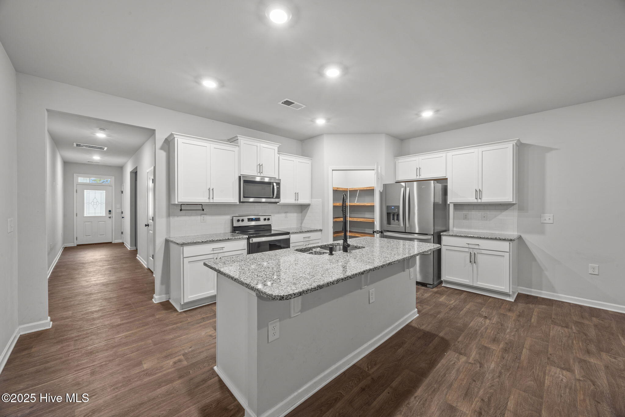 15-web-or-mls-0C0A2194