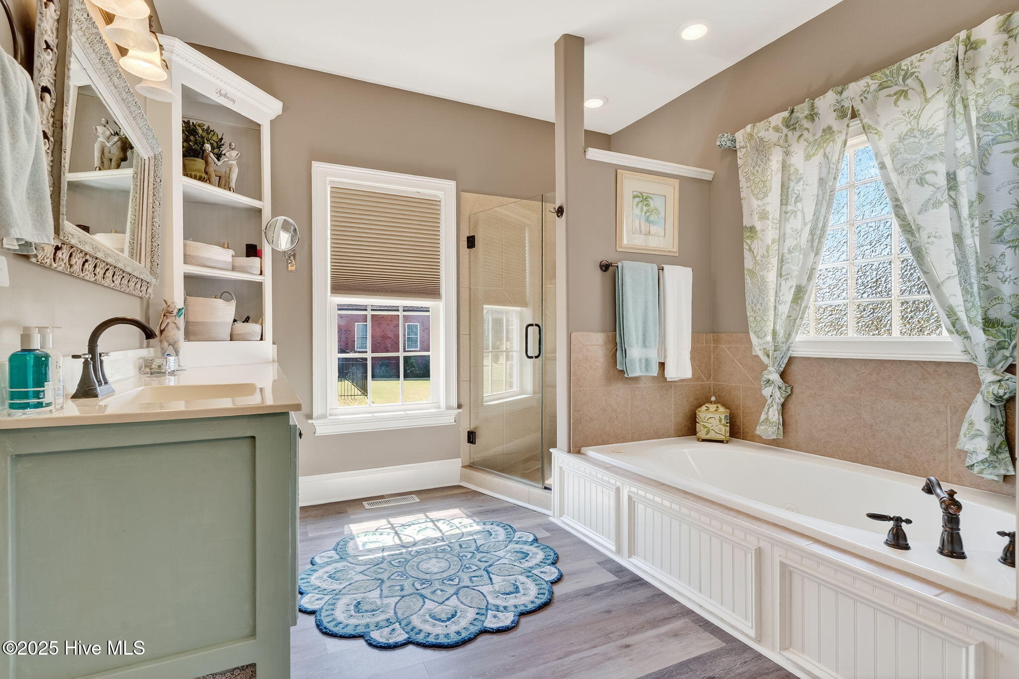 Owners Bathroom