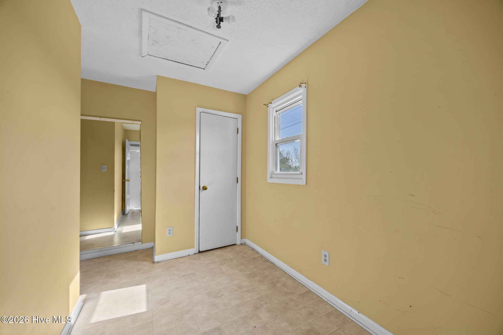 2501 Avery Street,Morehead City