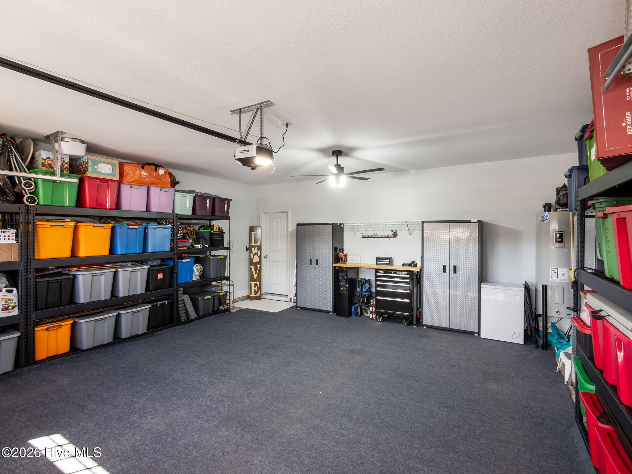 100554631 | Photo 47