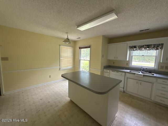Homes for sale in New Bern, NC | 4511 Rivershore Dr, New Bern, NC 28560 | MLS# 100575612