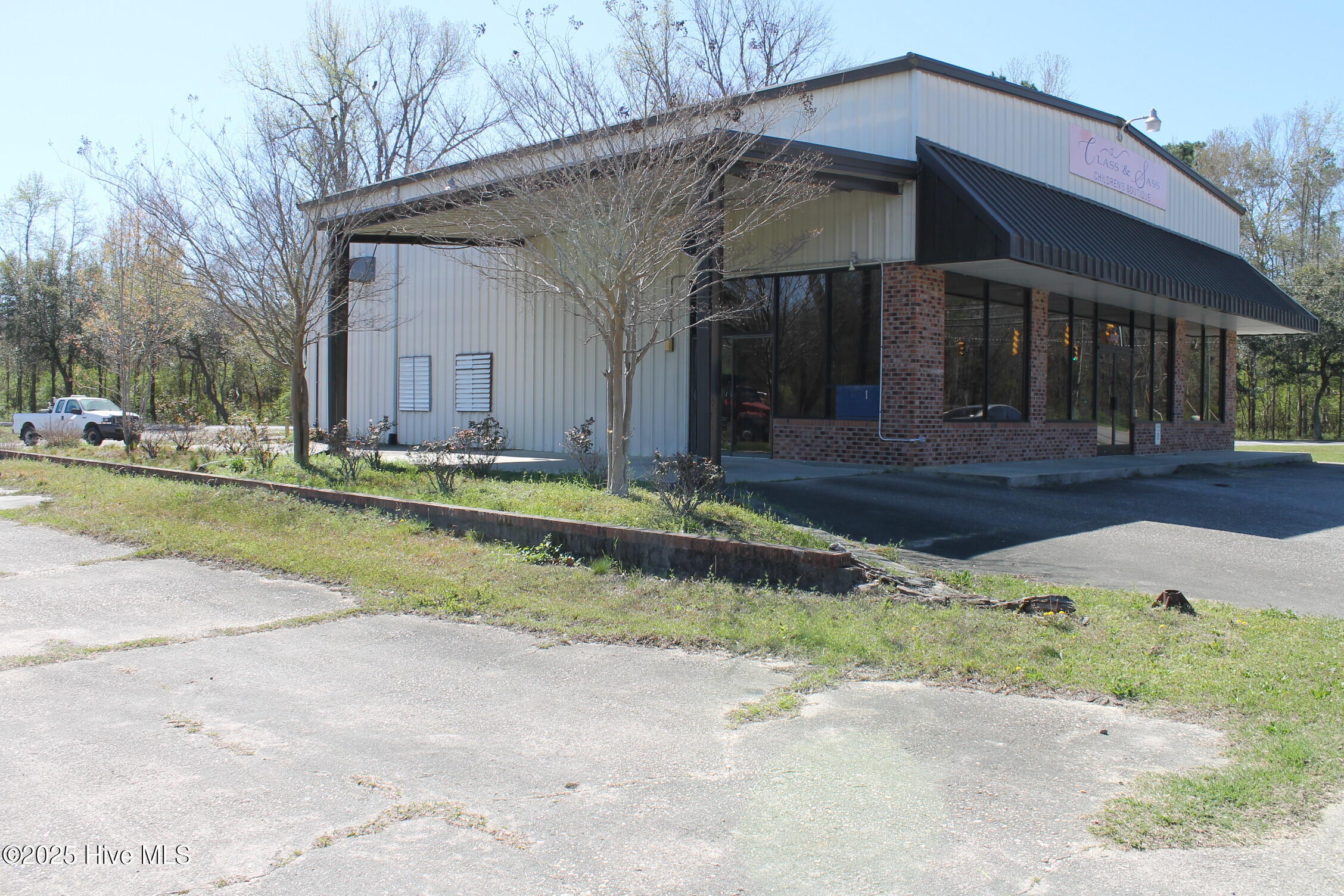 100497526 | Photo 10