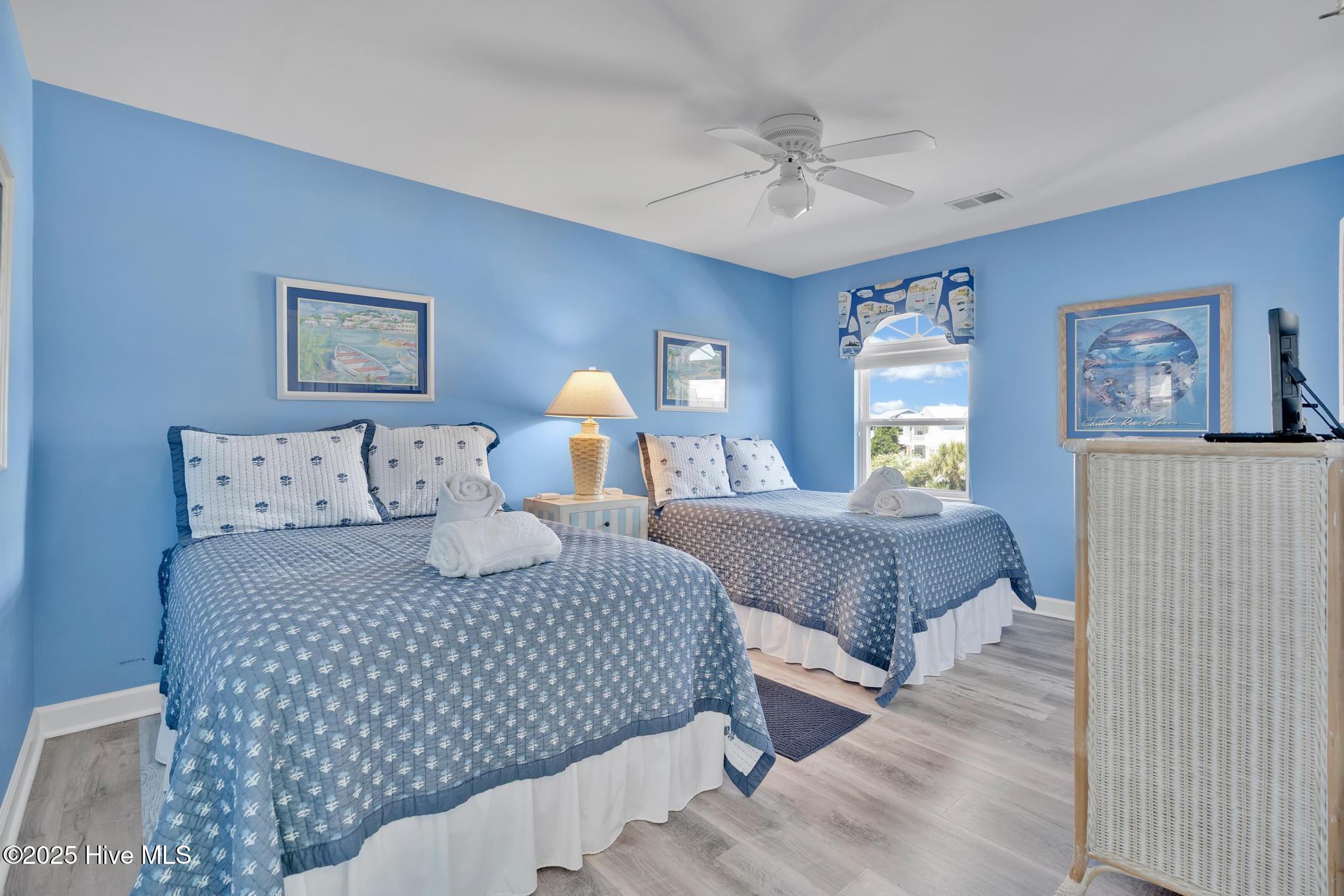 100516997 | Photo 58