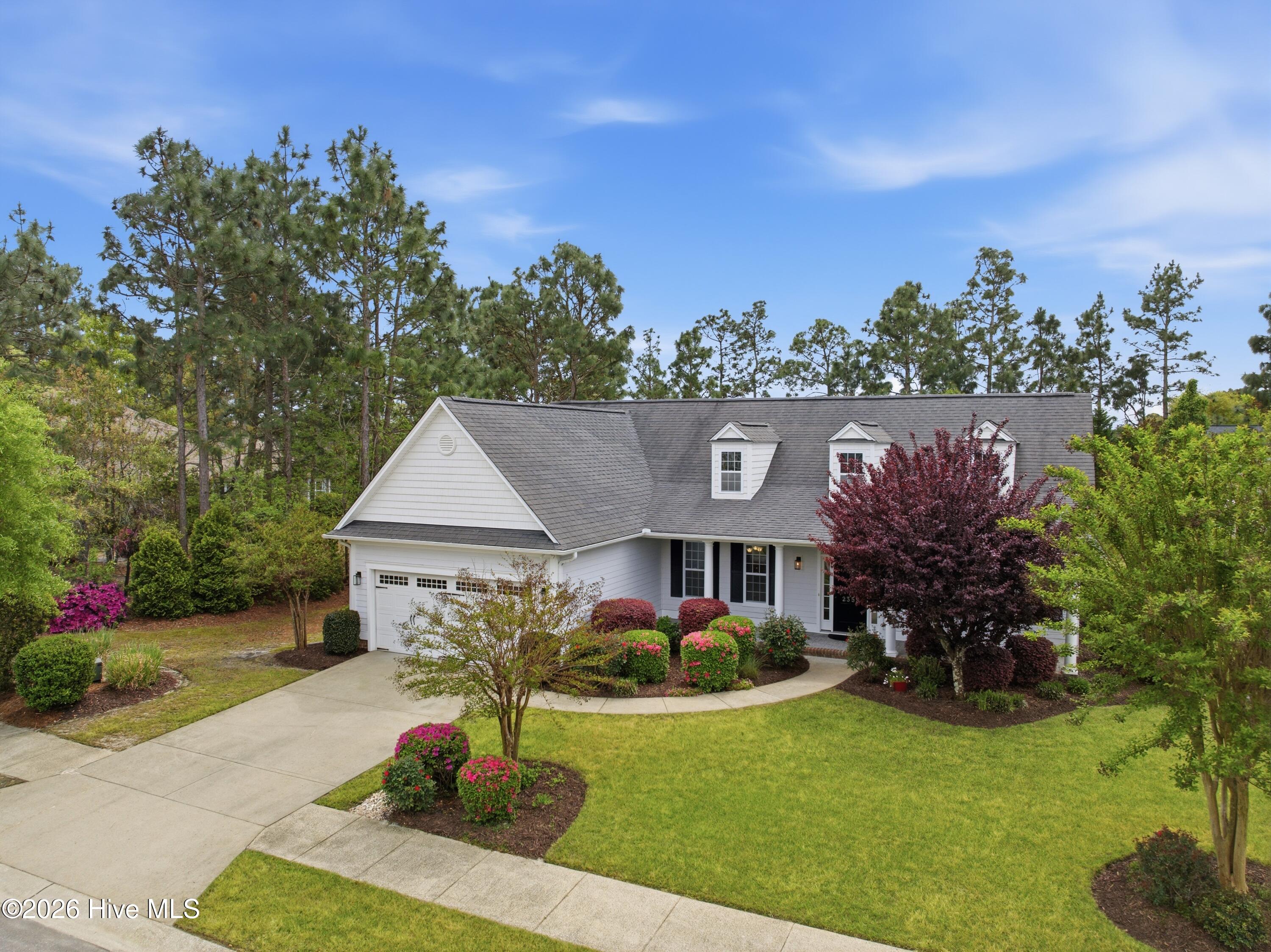 100565162 | Photo 57