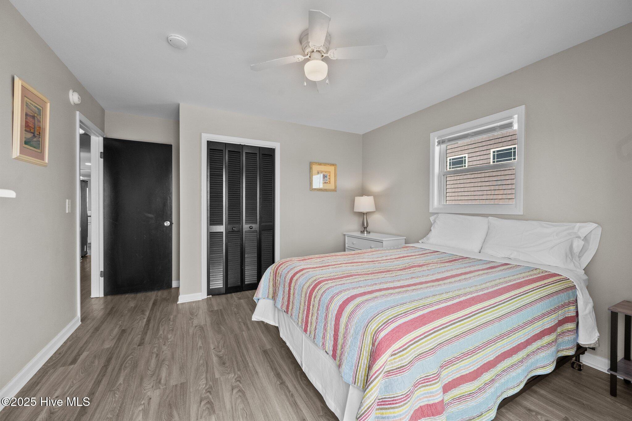 100501039 | Photo 14