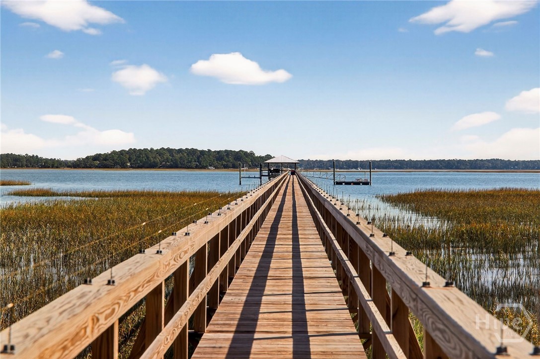 Dock