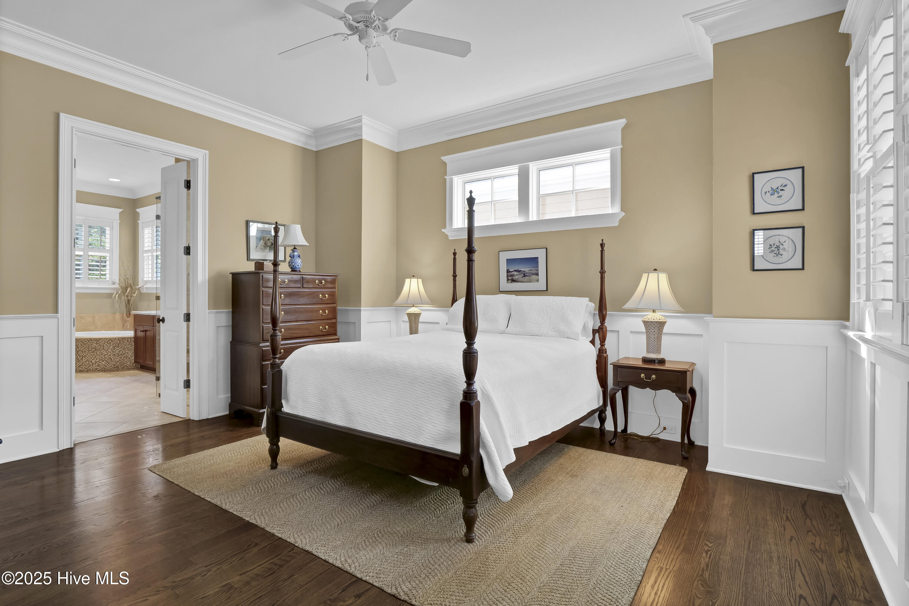 100504953 | Photo 23