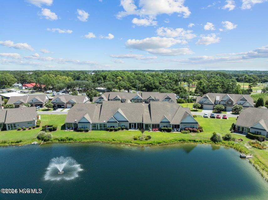 100550184 | Photo 47