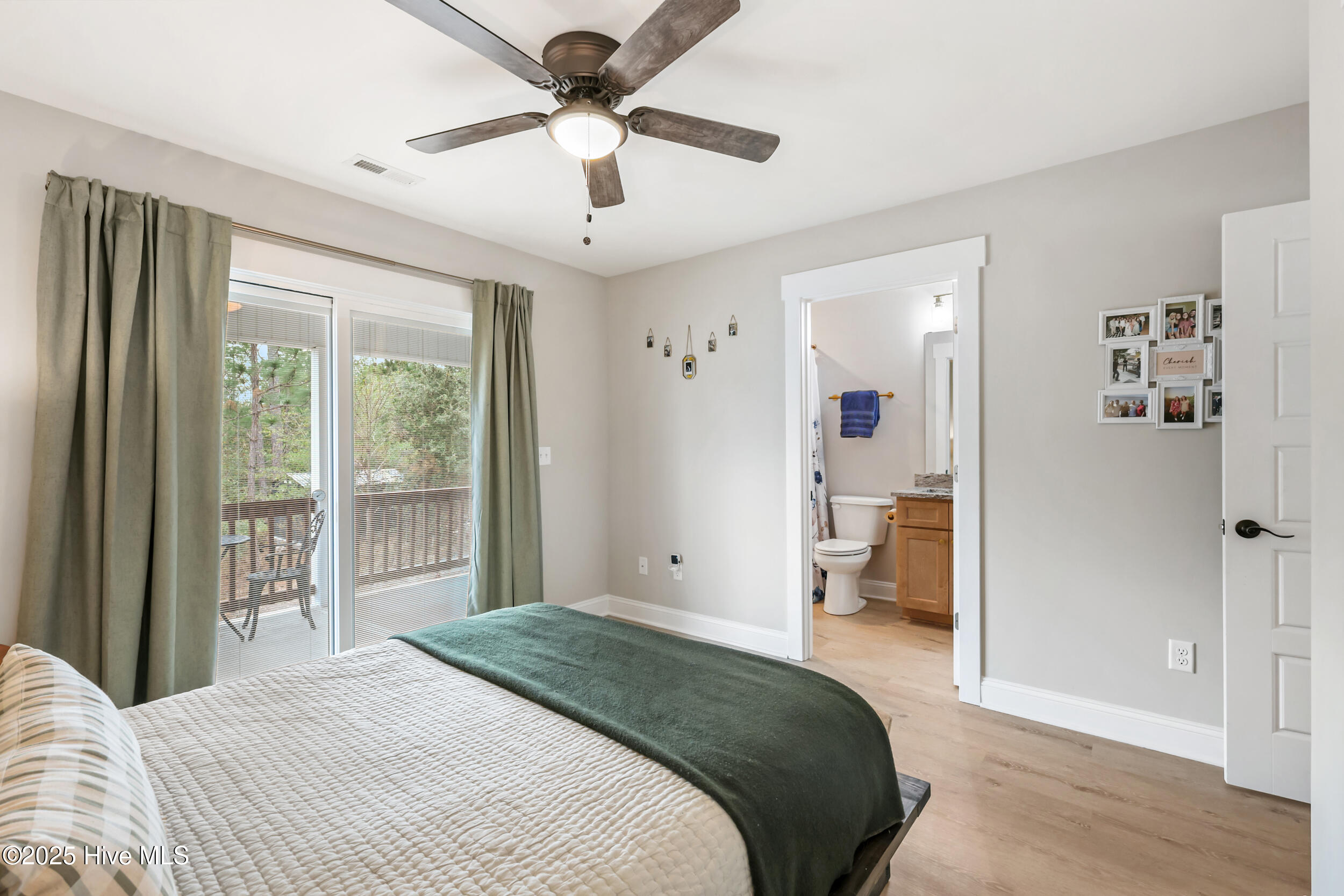 100546954 | Photo 19