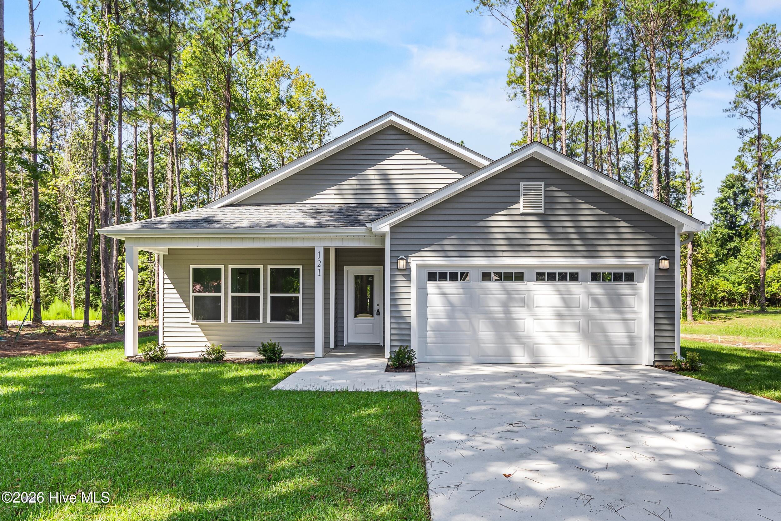 Photo 1 of Single family home for sale at 121 Neck Rd Se, Bolivia, NC 28422 | MLS# 100560415 | Listing updated on 2026-09-17