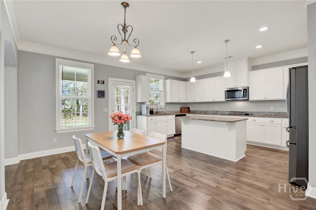 Casual Dining Area Open to Kitchen and Family Room