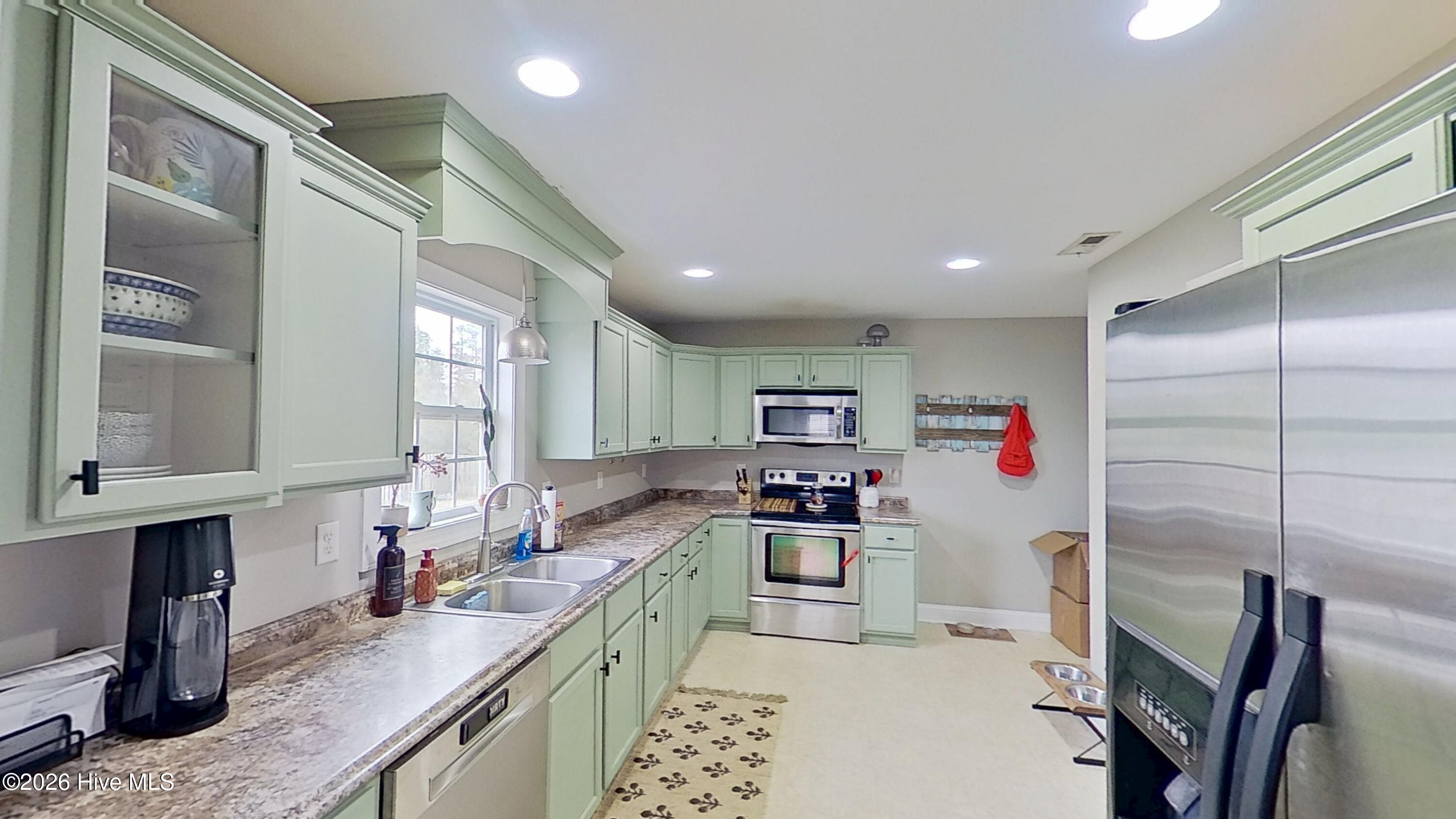 209 Oak Ridge Lane, Holly Ridge, NC, 28445