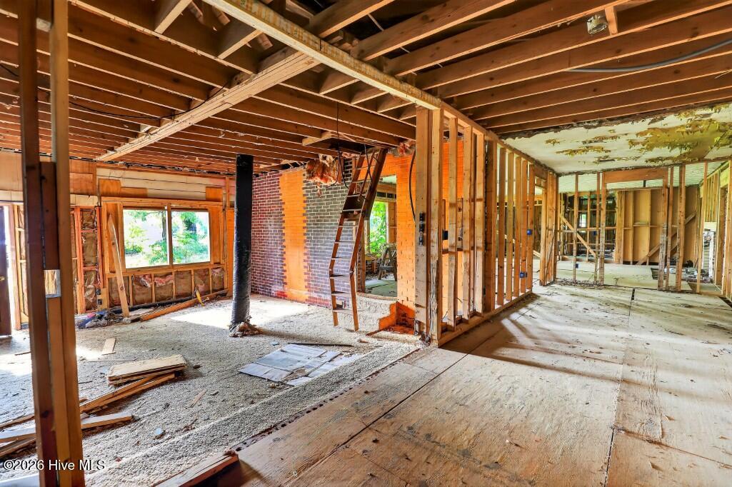 8514 Main Street,Vanceboro