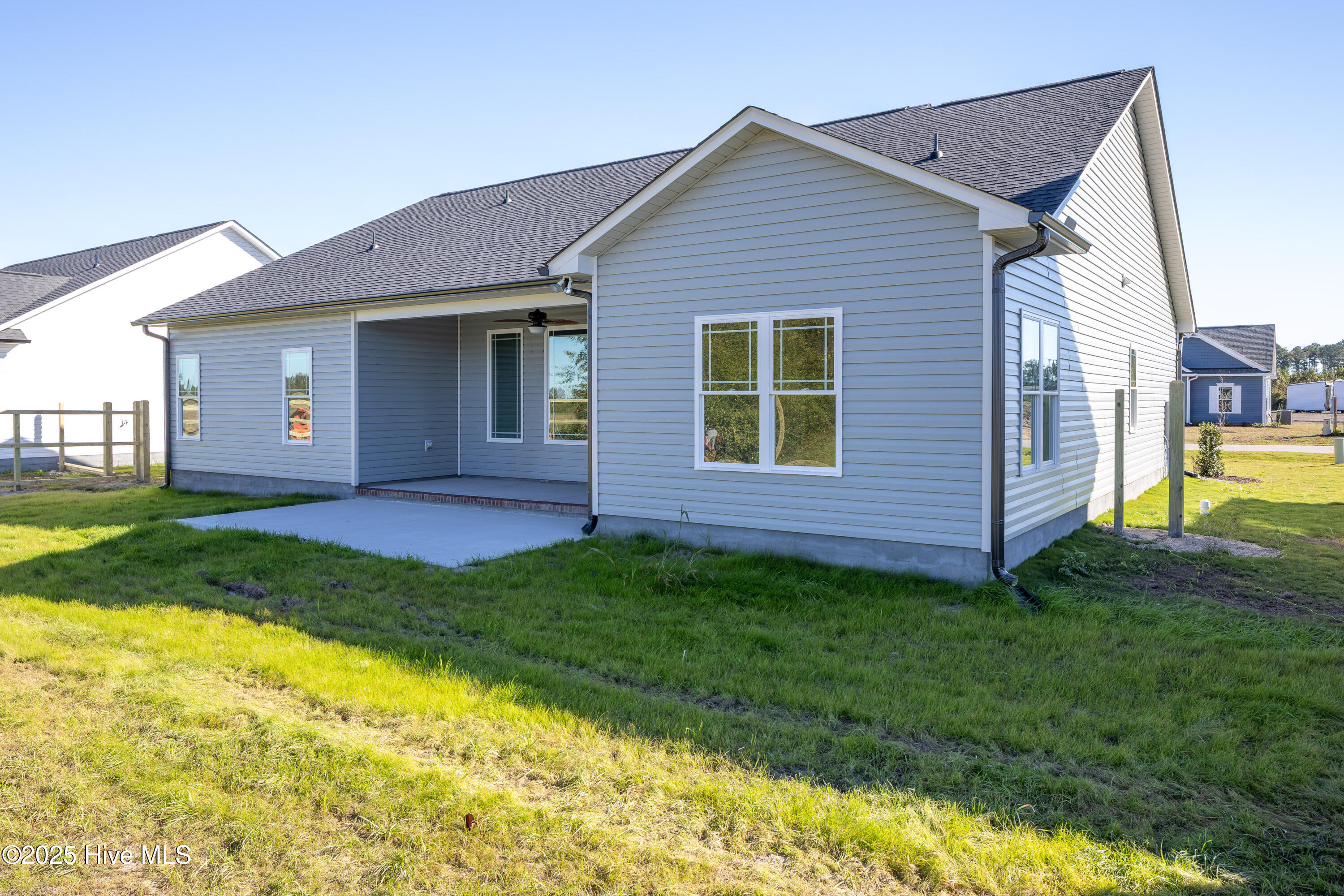 Homes for sale in Clinton, NC | 103 Sunny Acres Ln, Clinton, NC 28328 | MLS# 100529996