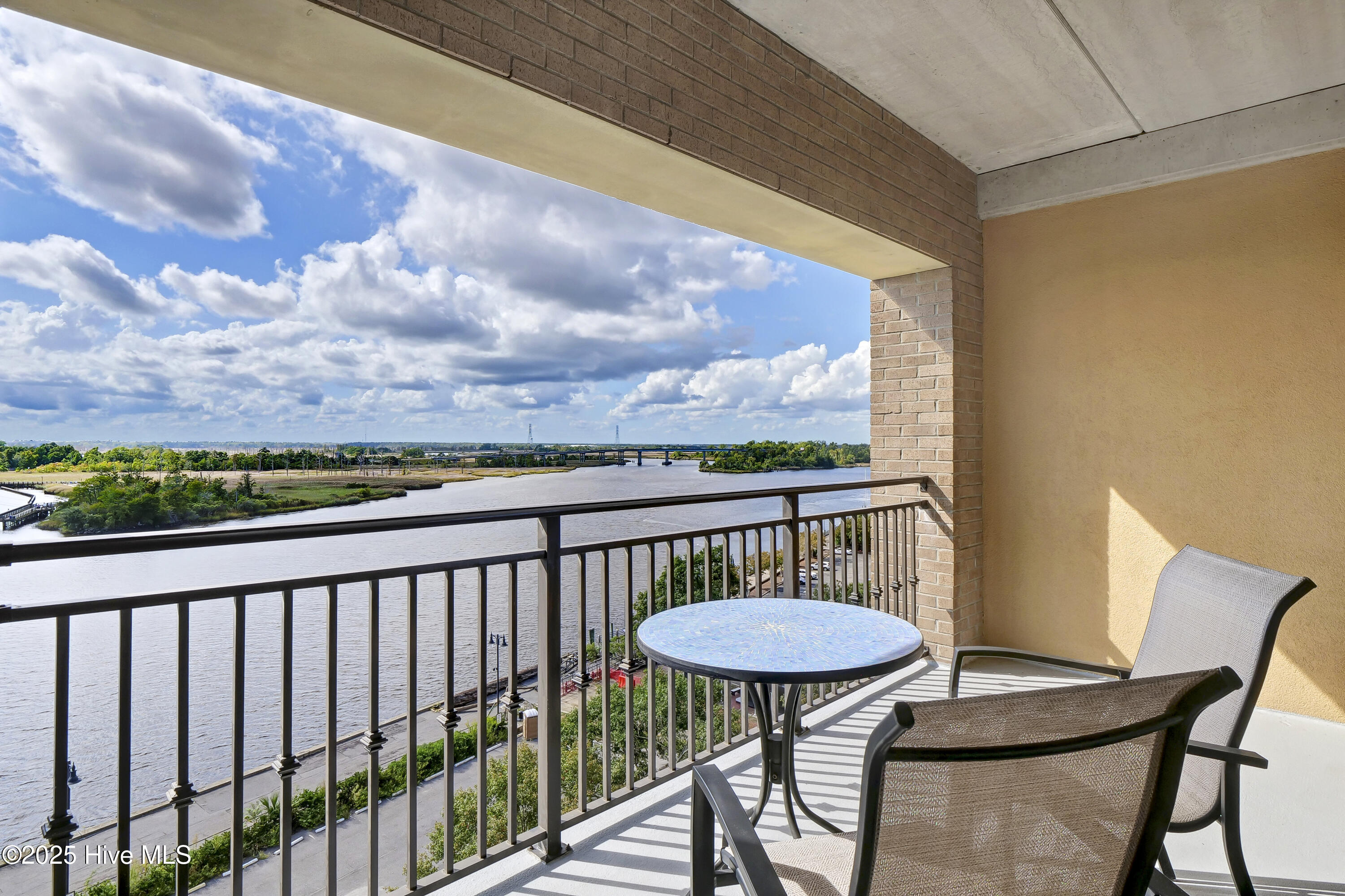 106 N Water Street UNIT 907, Wilmington, NC, 28401
