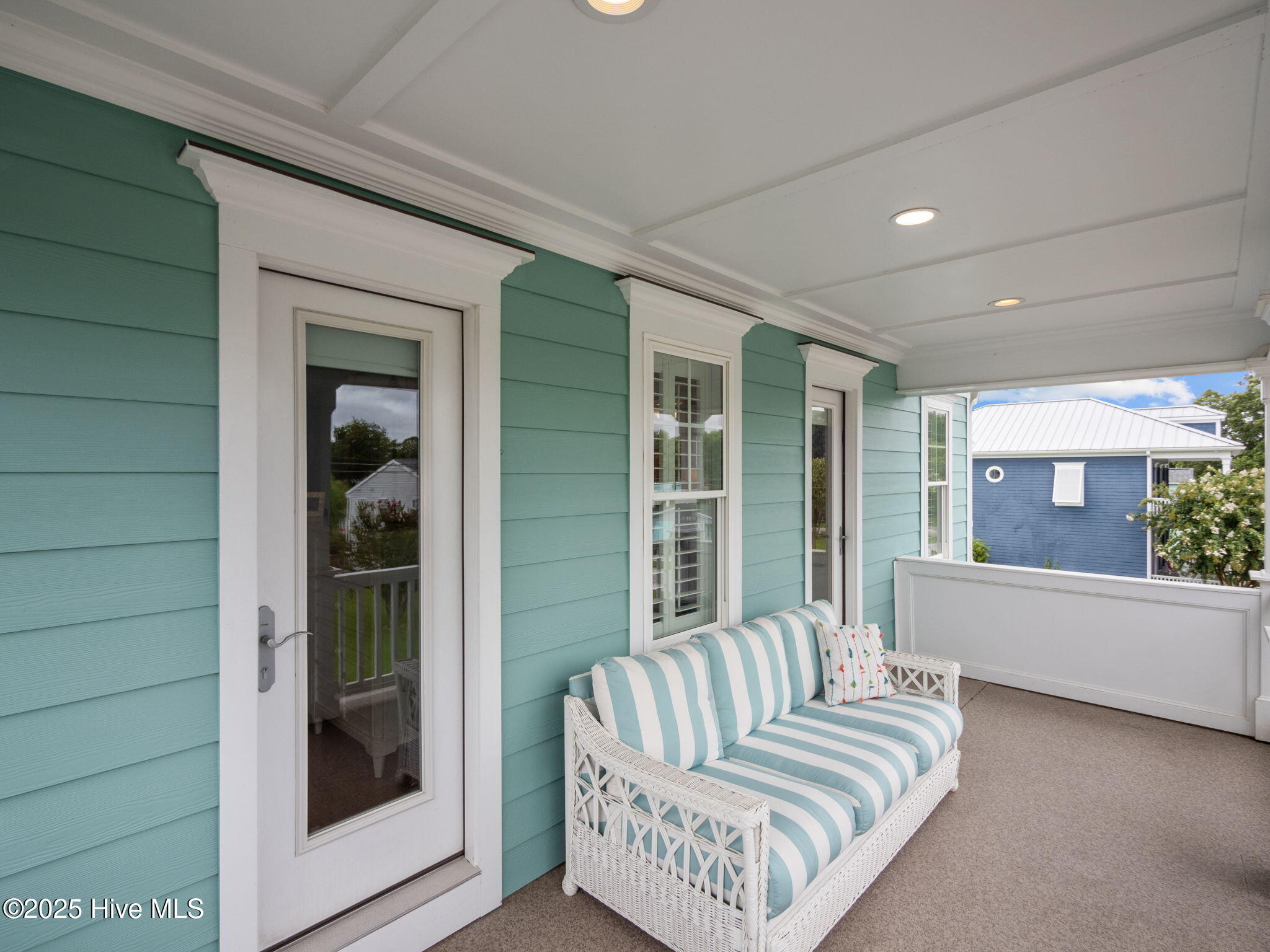 100527166 | Photo 14