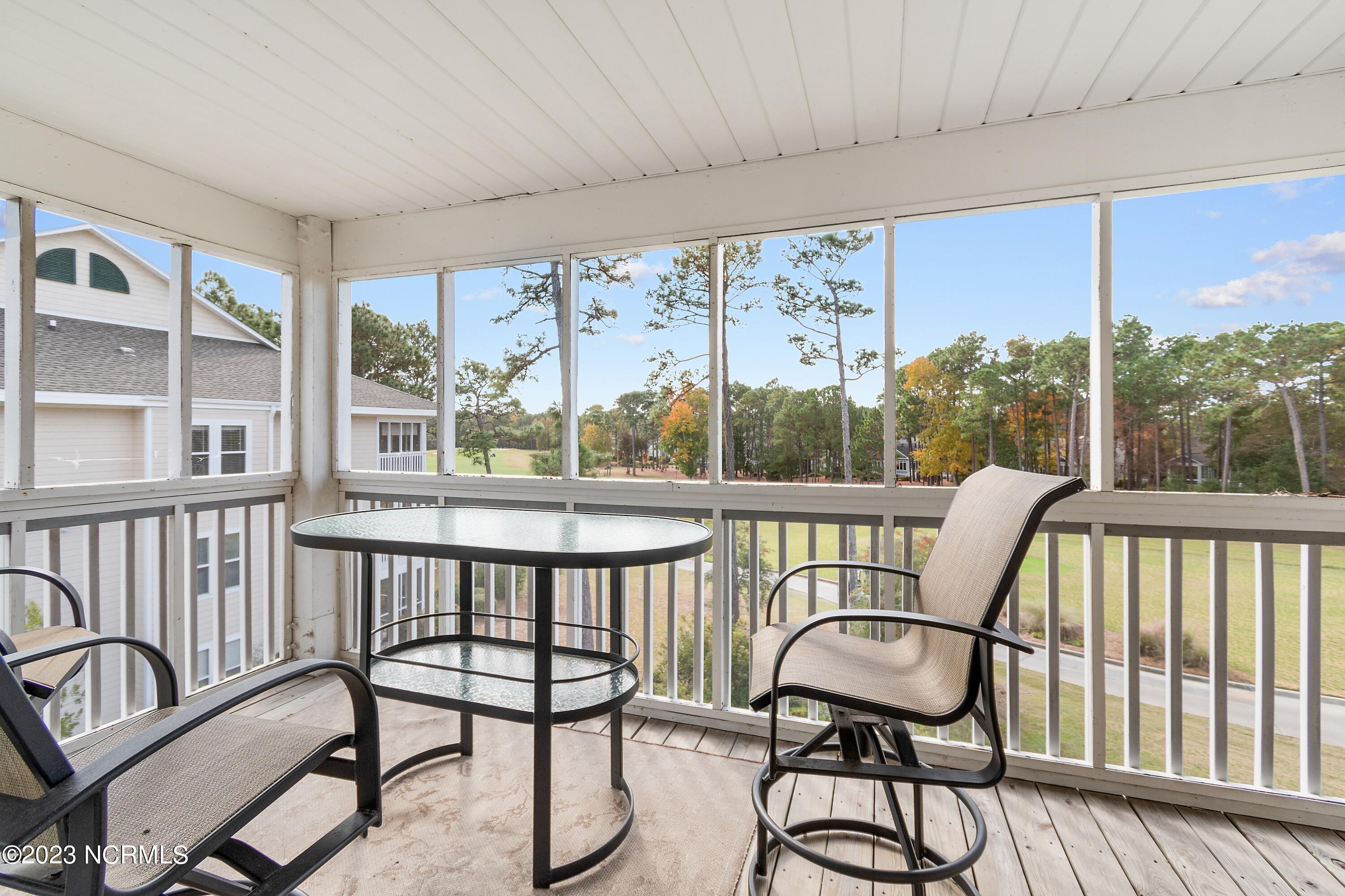 100564756 | Photo 17