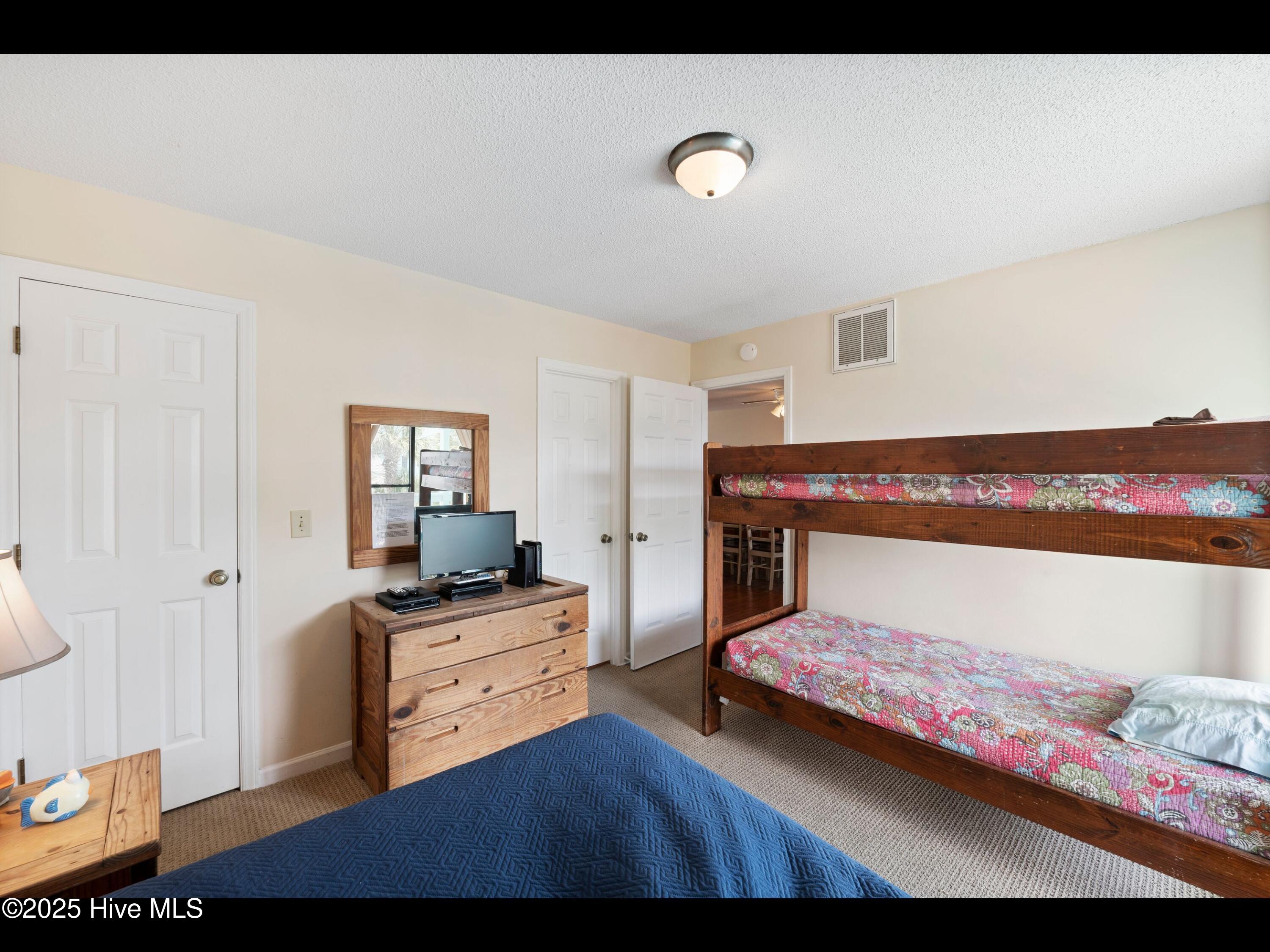 1013 Carolina Beach Avenue N 1f, Carolina Beach, NC 28428 – photo 18: mls-CAT_8889
