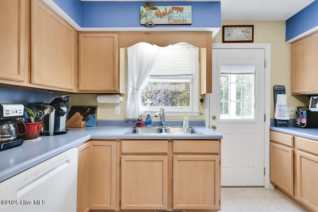 100543707 | Photo 18