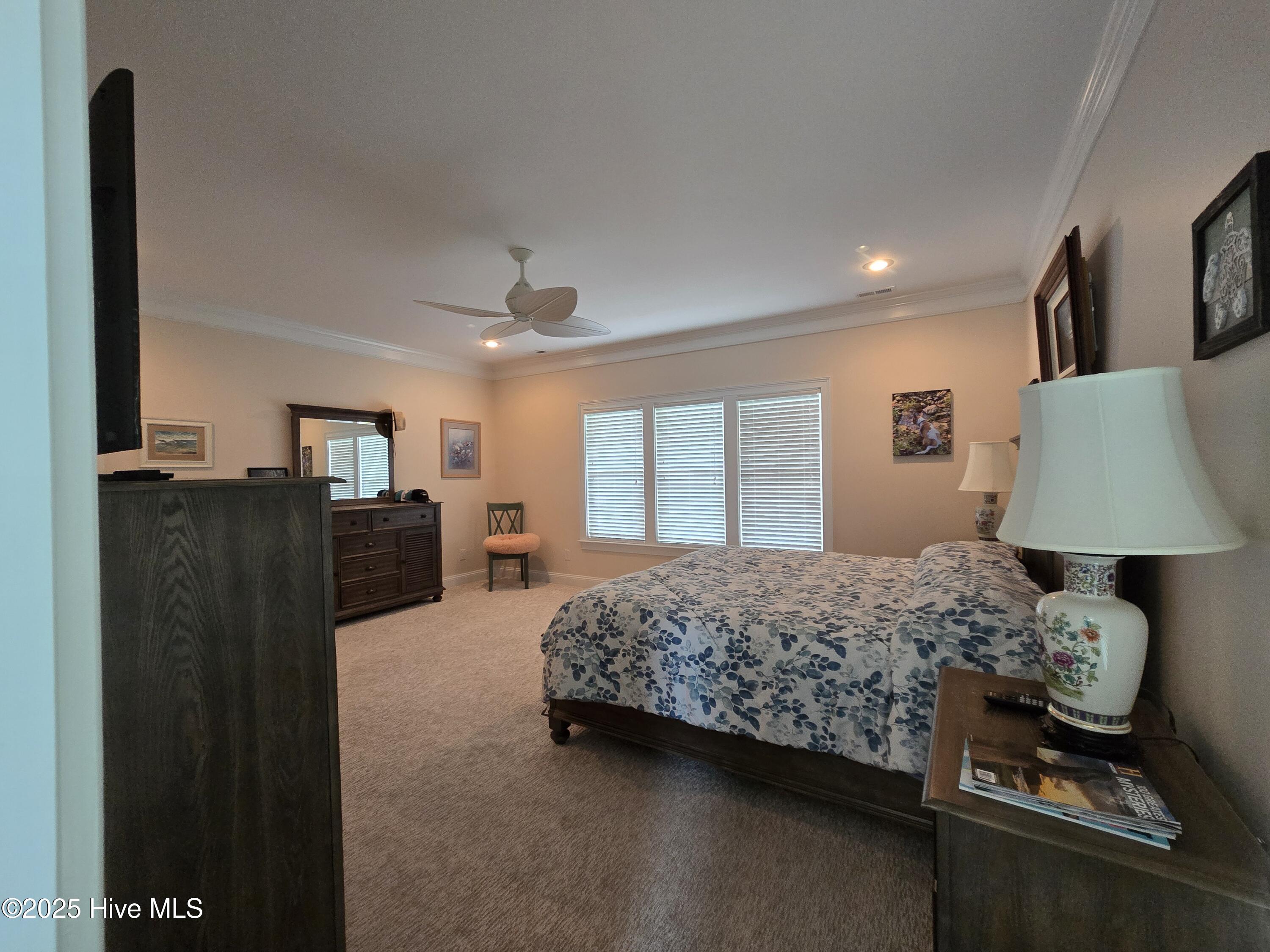 429 Live Oak Road,Newport