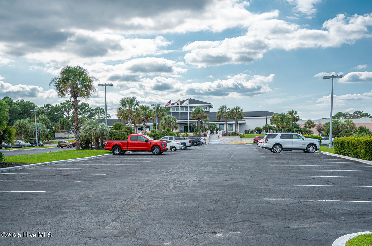 100538756 | Photo 49