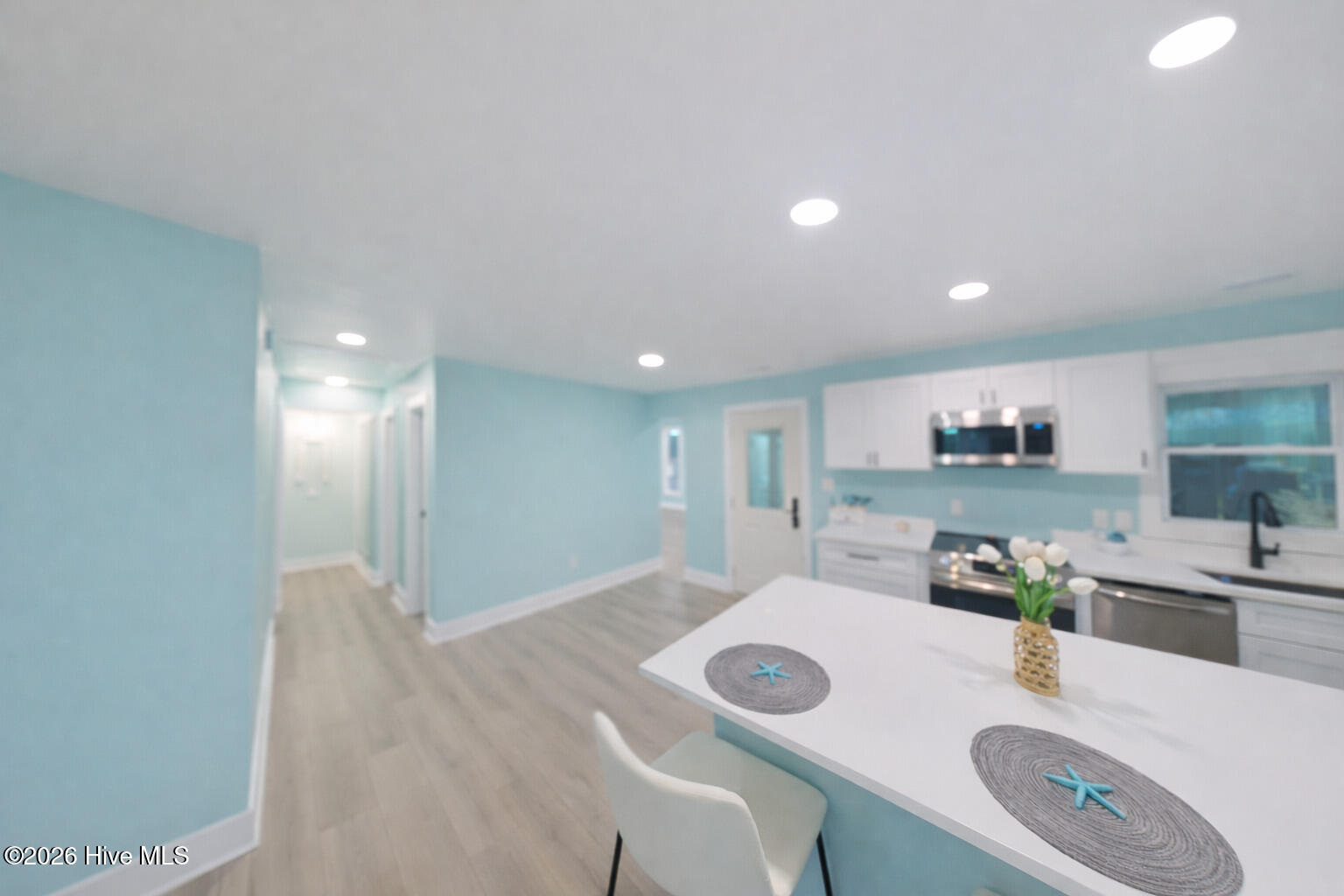 100552215 | Photo 18