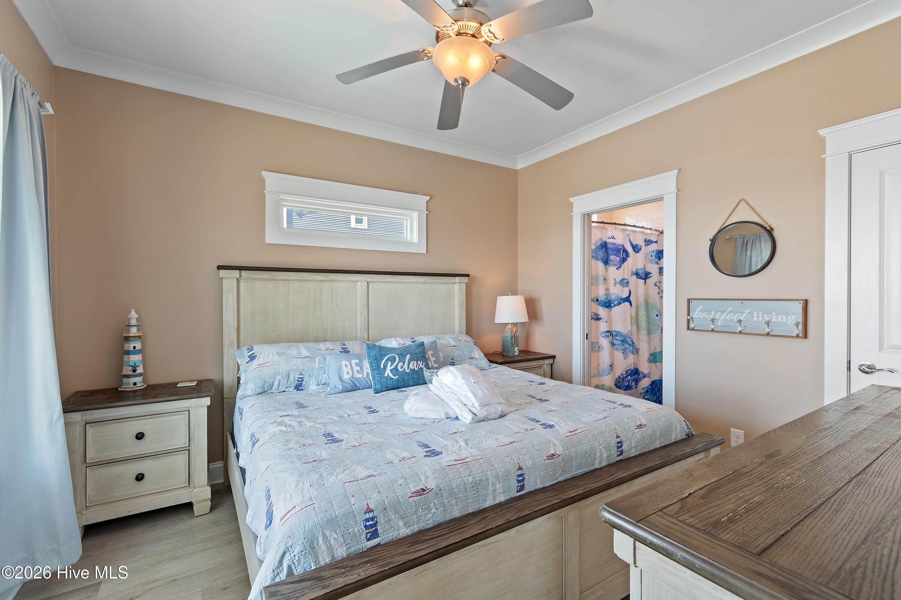 100557175 | Photo 29