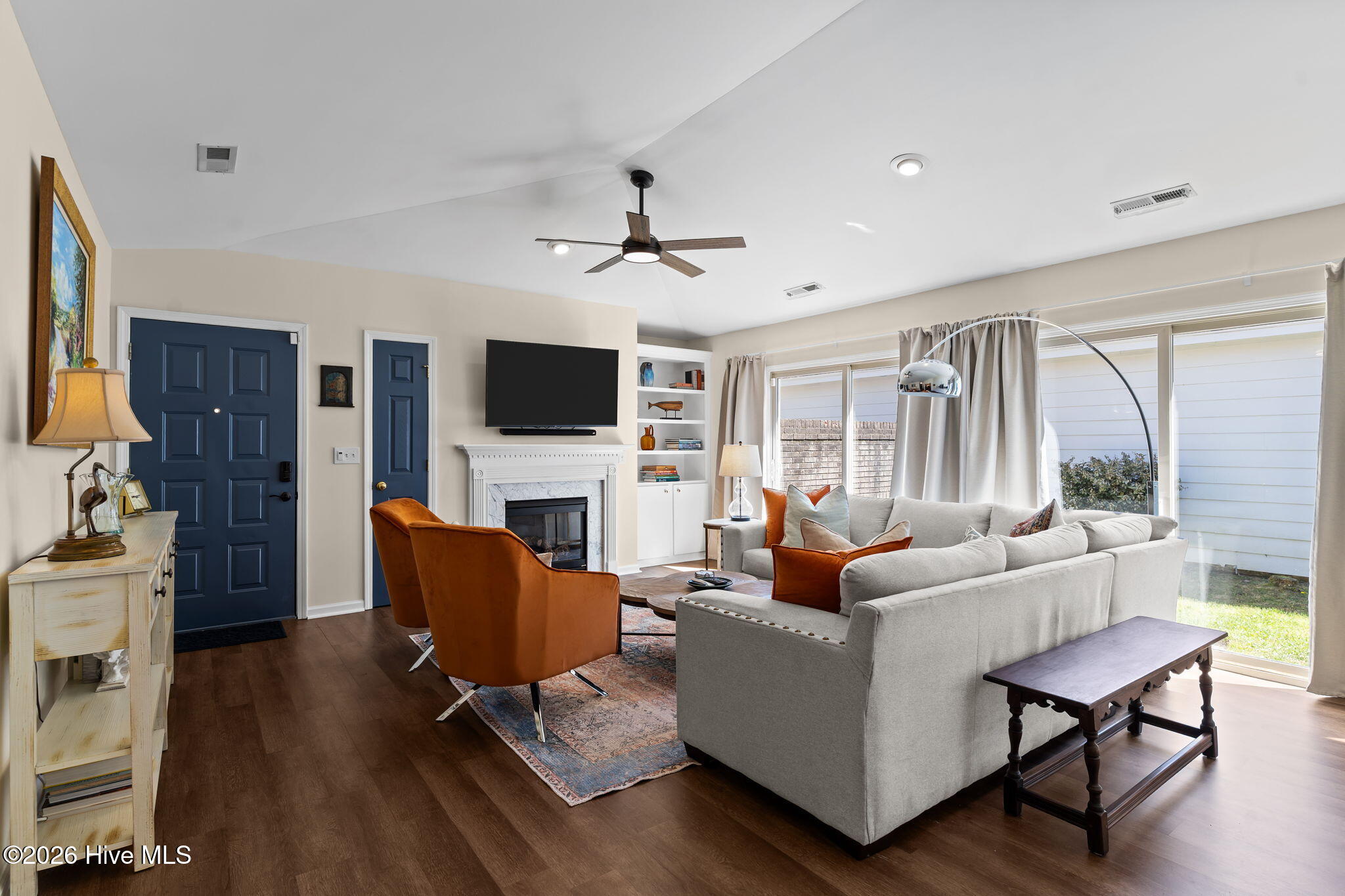 100564364 | Photo 12