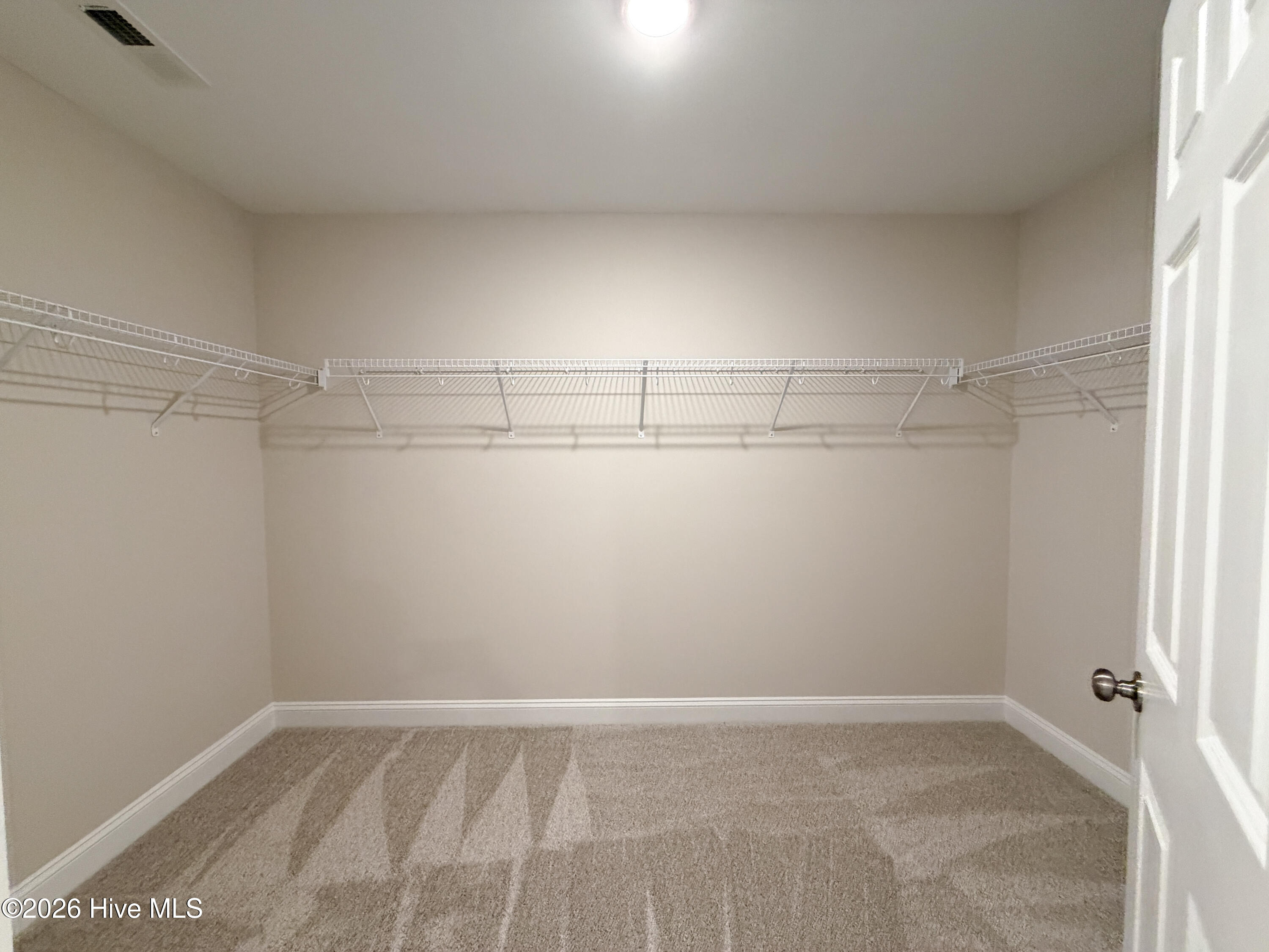 100544624 | Photo 27