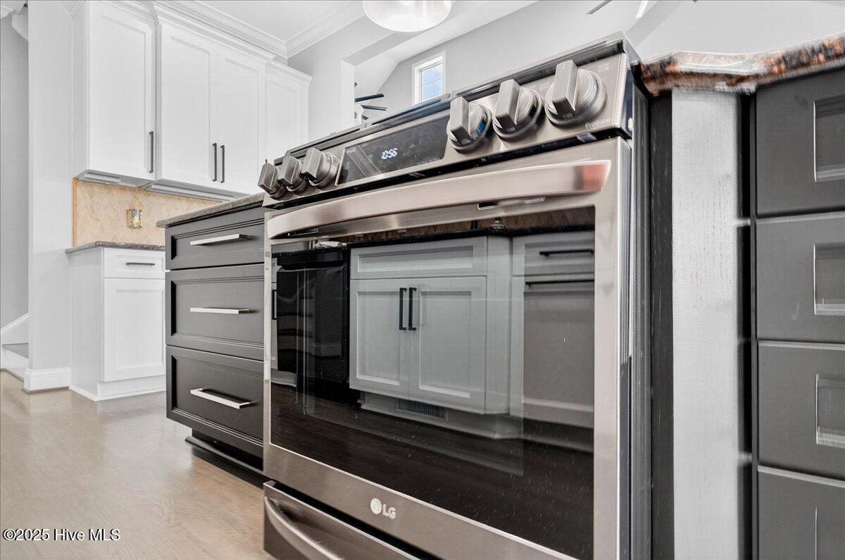 100530632 | Photo 28