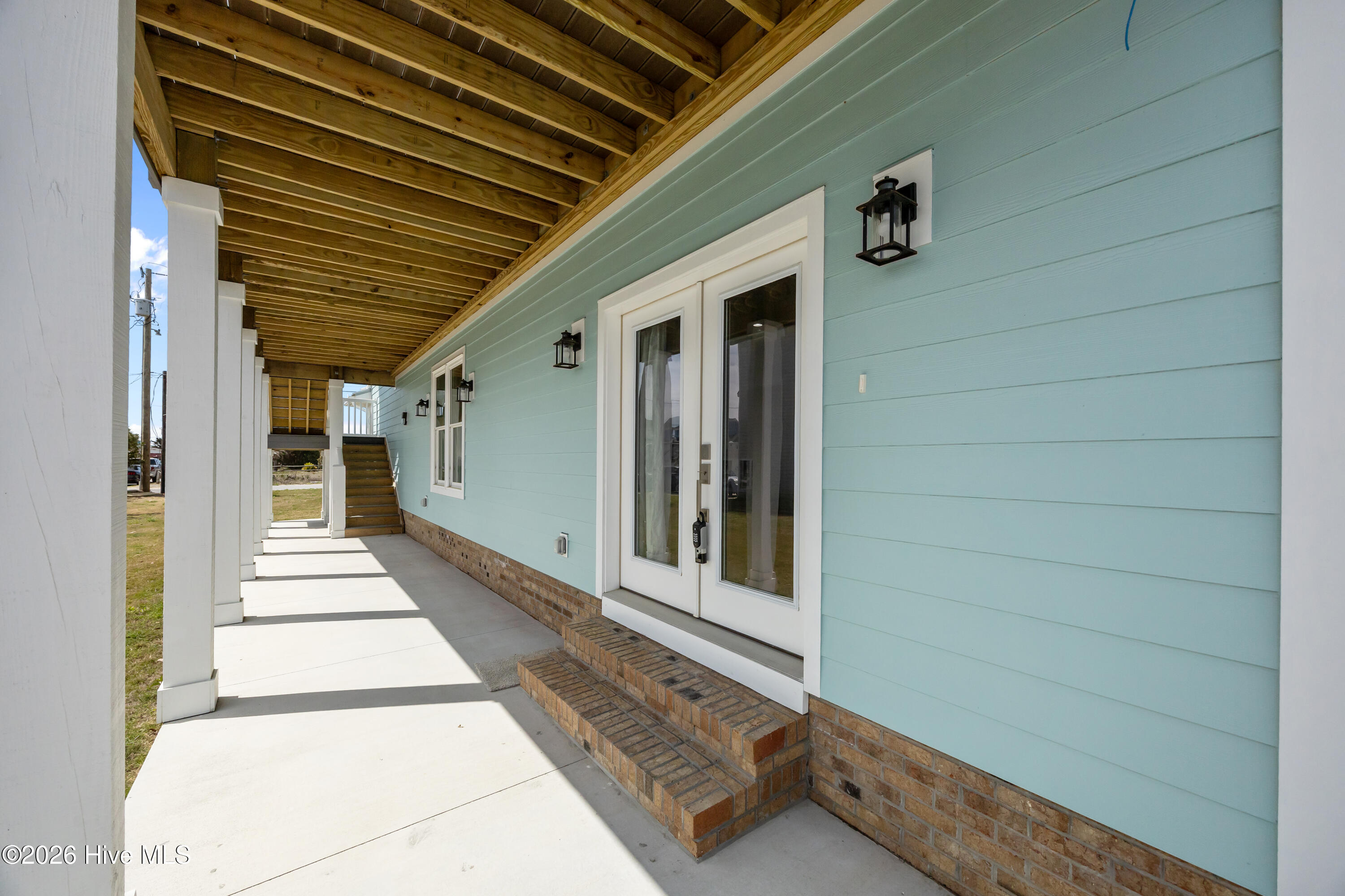 104 E Seaview Drive, Emerald Isle, NC, 28594