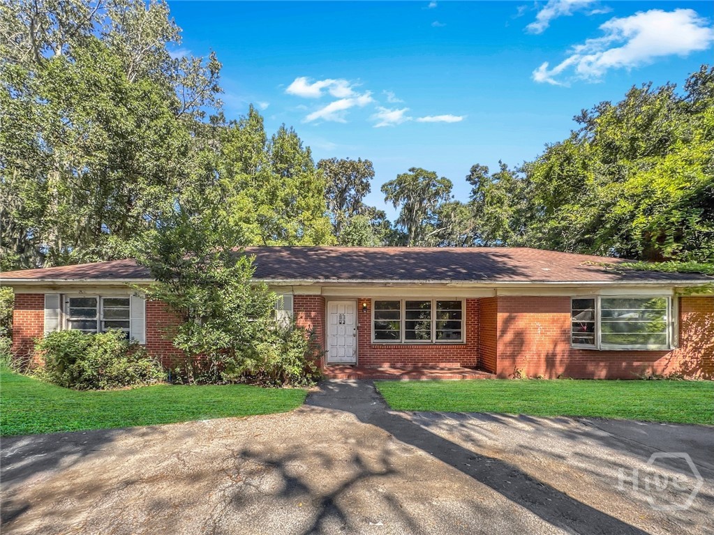 Homes for sale in Savannah, GA | 1918 E 63Rd St, Savannah, GA 31404 | MLS# SA342635