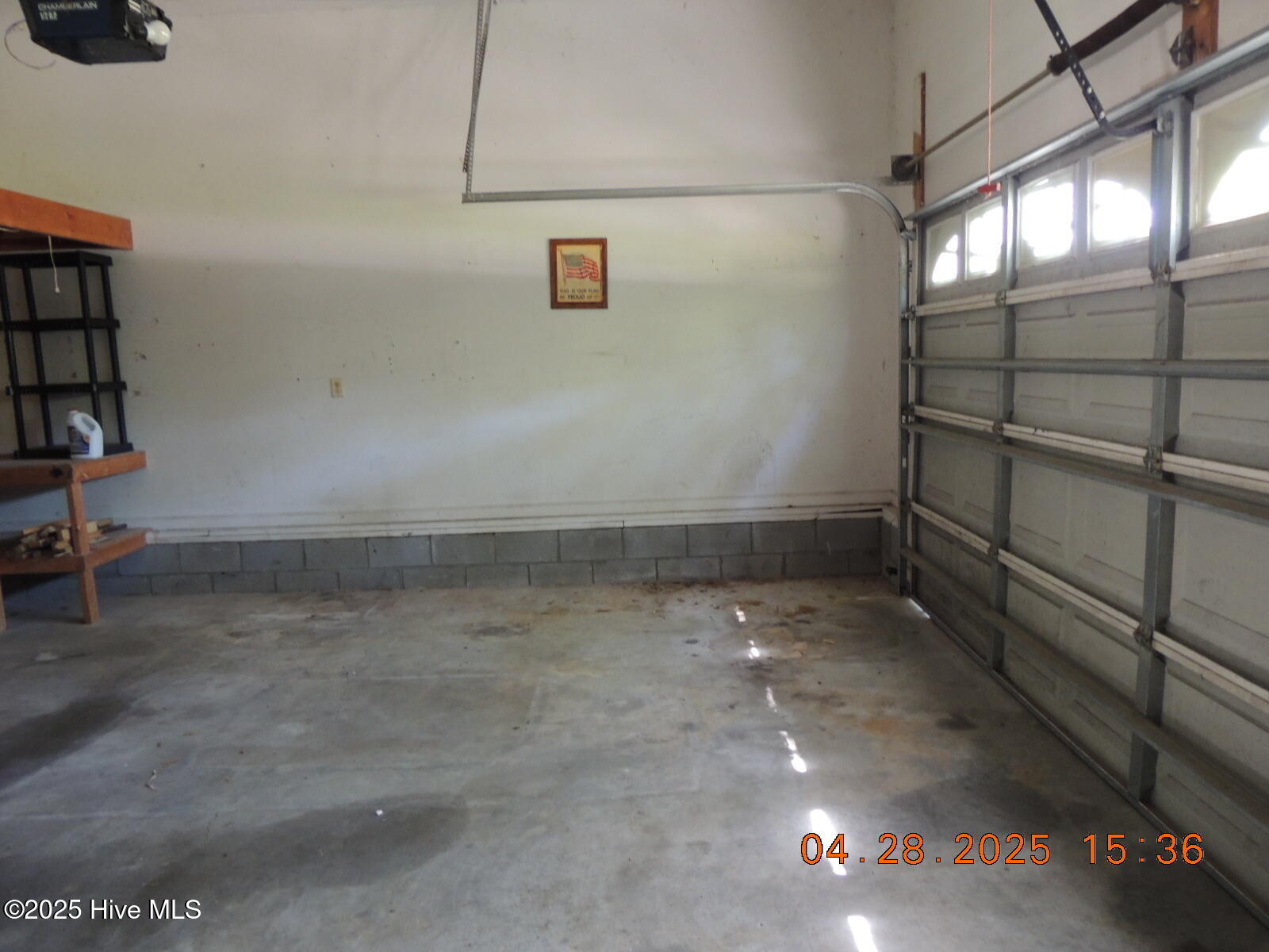 100565687 | Photo 21