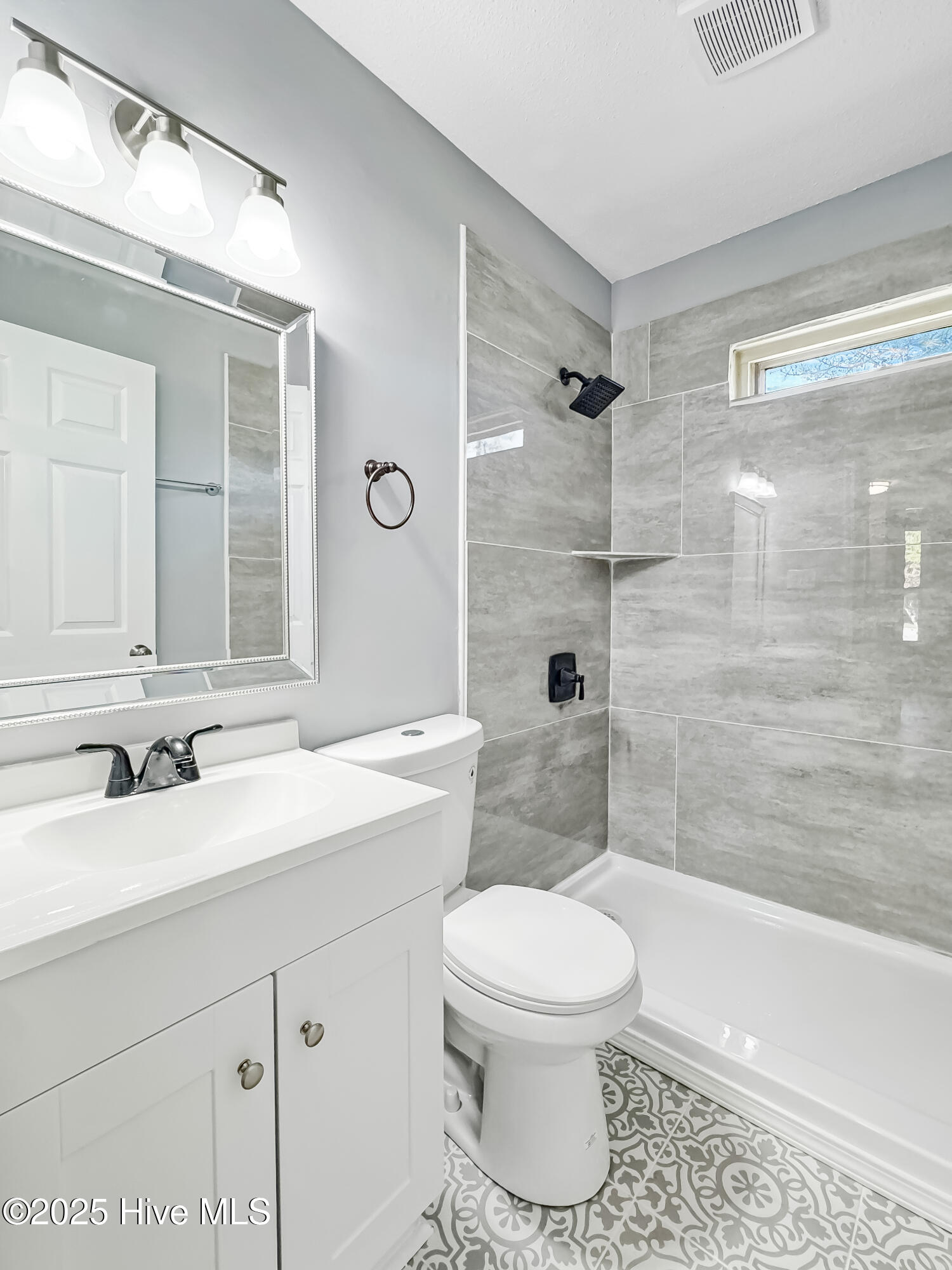 1602 Forbes Court, Wilmington, NC 28405 – photo 14: 3f2782e458a79e82df673af3a8de48341f2d3084