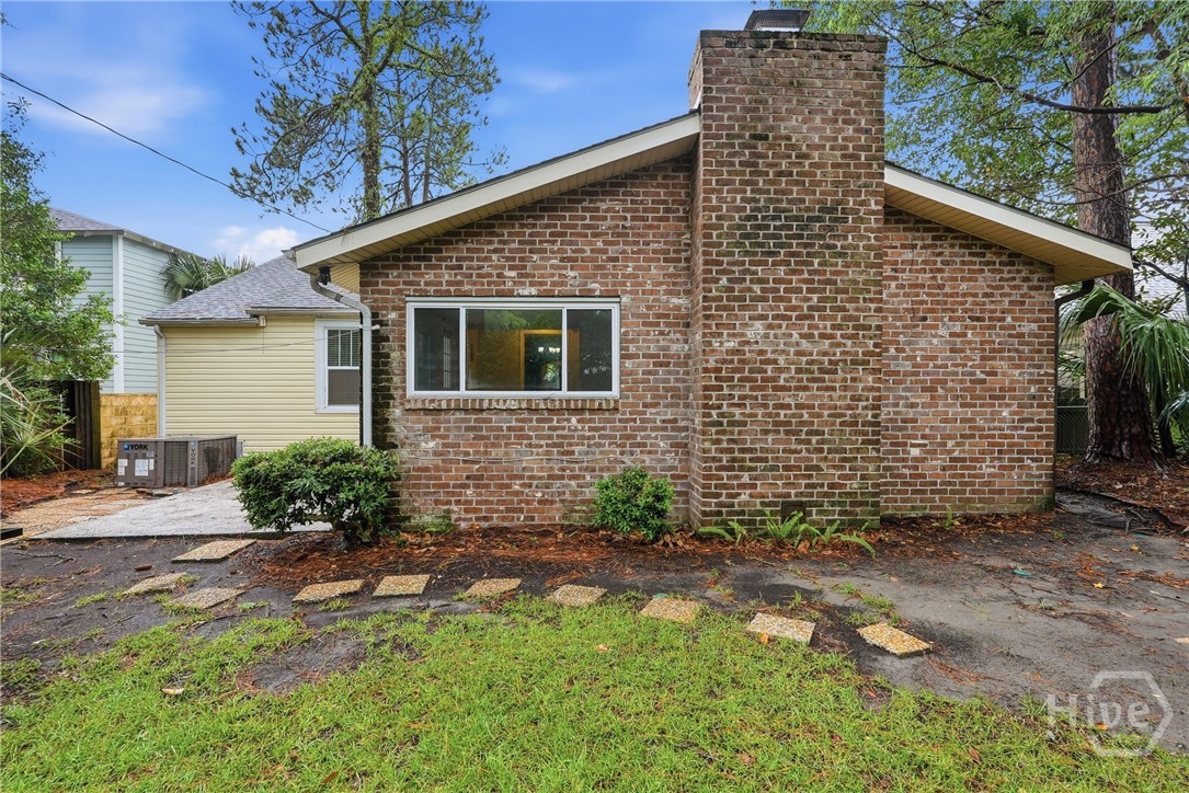 30th image of 220 Columbus Dr, Savannah, GA 31405 | MLS# SA356628